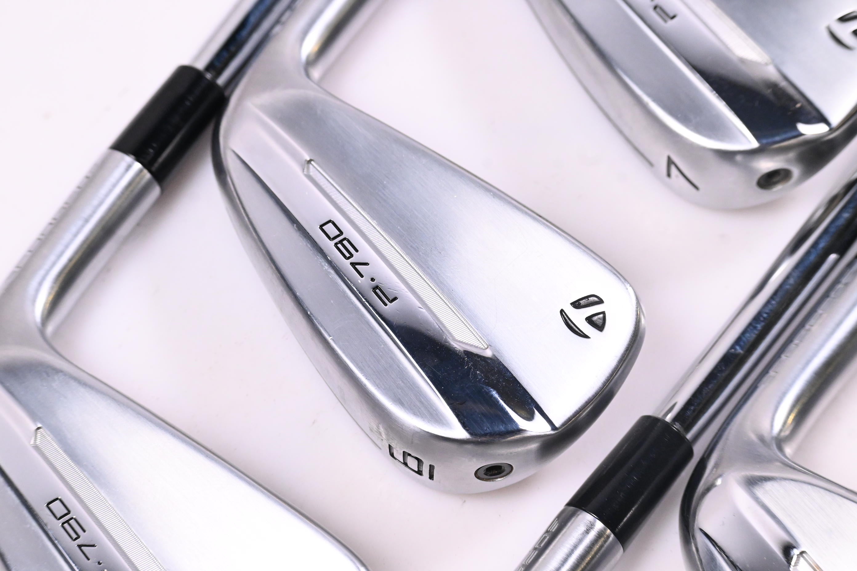 Taylormade P790 2025 Irons / 5-PW / Stiff Flex NS Pro Modus 3 Tour 105 Shafts