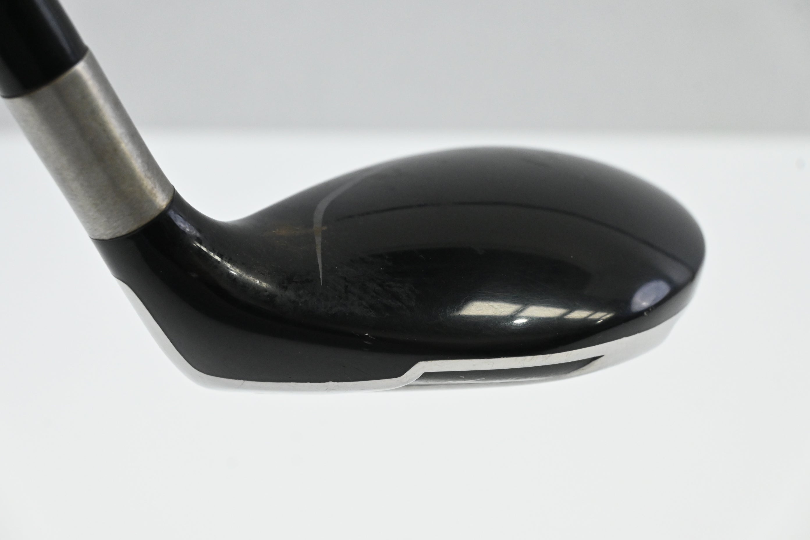 Taylormade Rescue 2009 #3 Hybrid / 19 Degree / Regular Flex Aldila Reax 65 Shaft