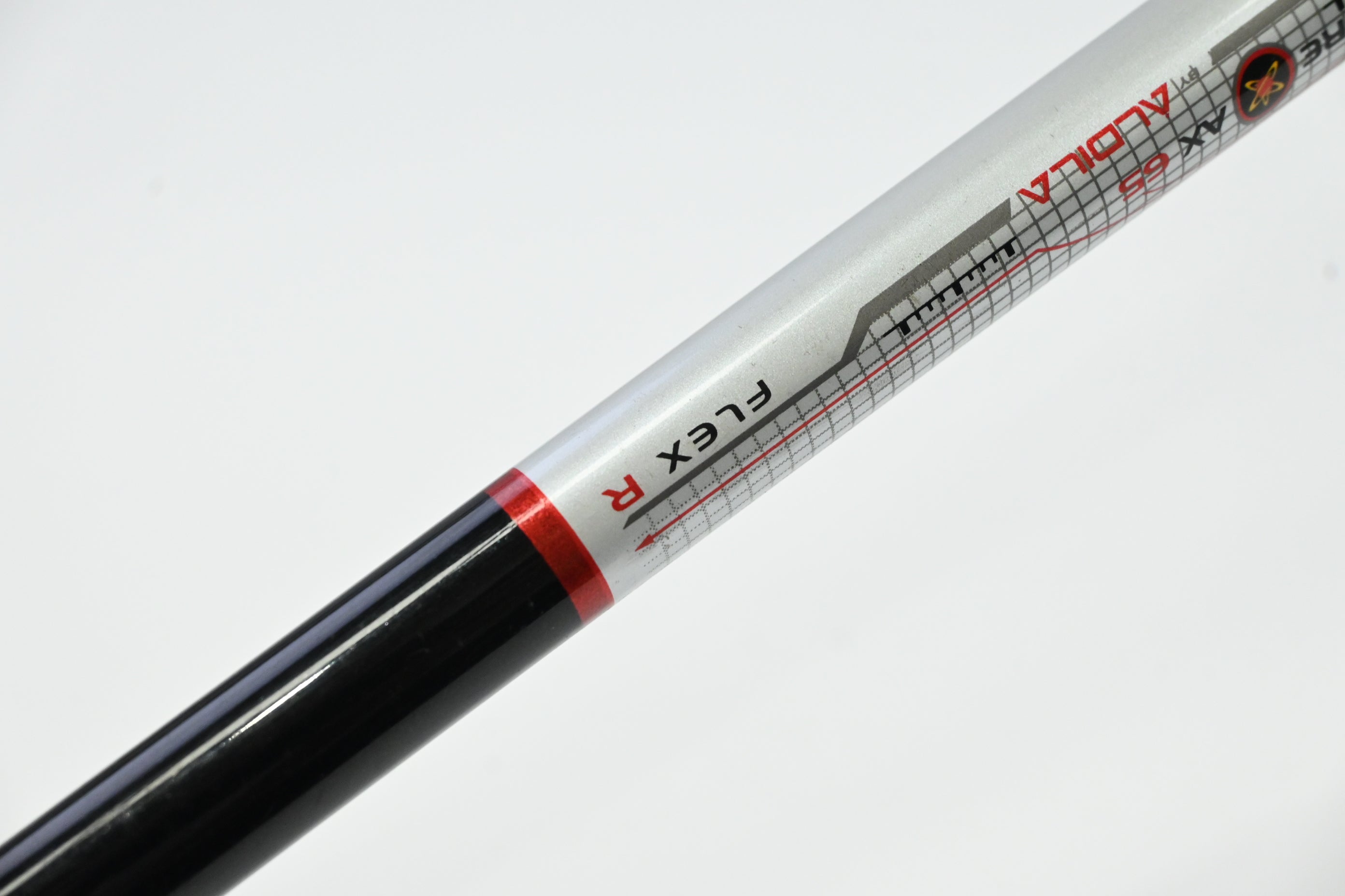 Taylormade Rescue 2009 #3 Hybrid / 19 Degree / Regular Flex Aldila Reax 65 Shaft