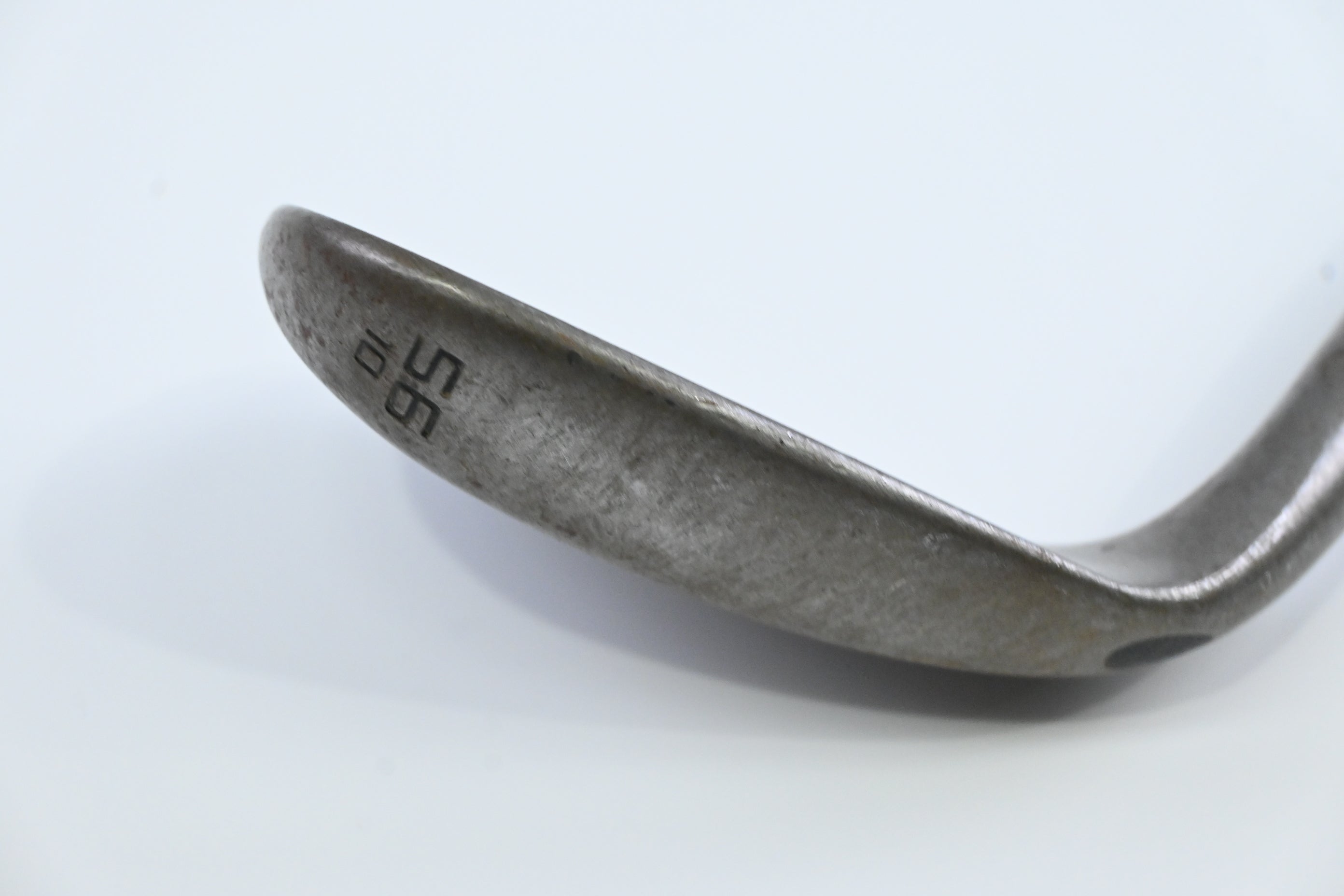 Wilson Staff Model ZM Sand Wedge / 56 Degree / Stiff Flex Dynamic Gold S400