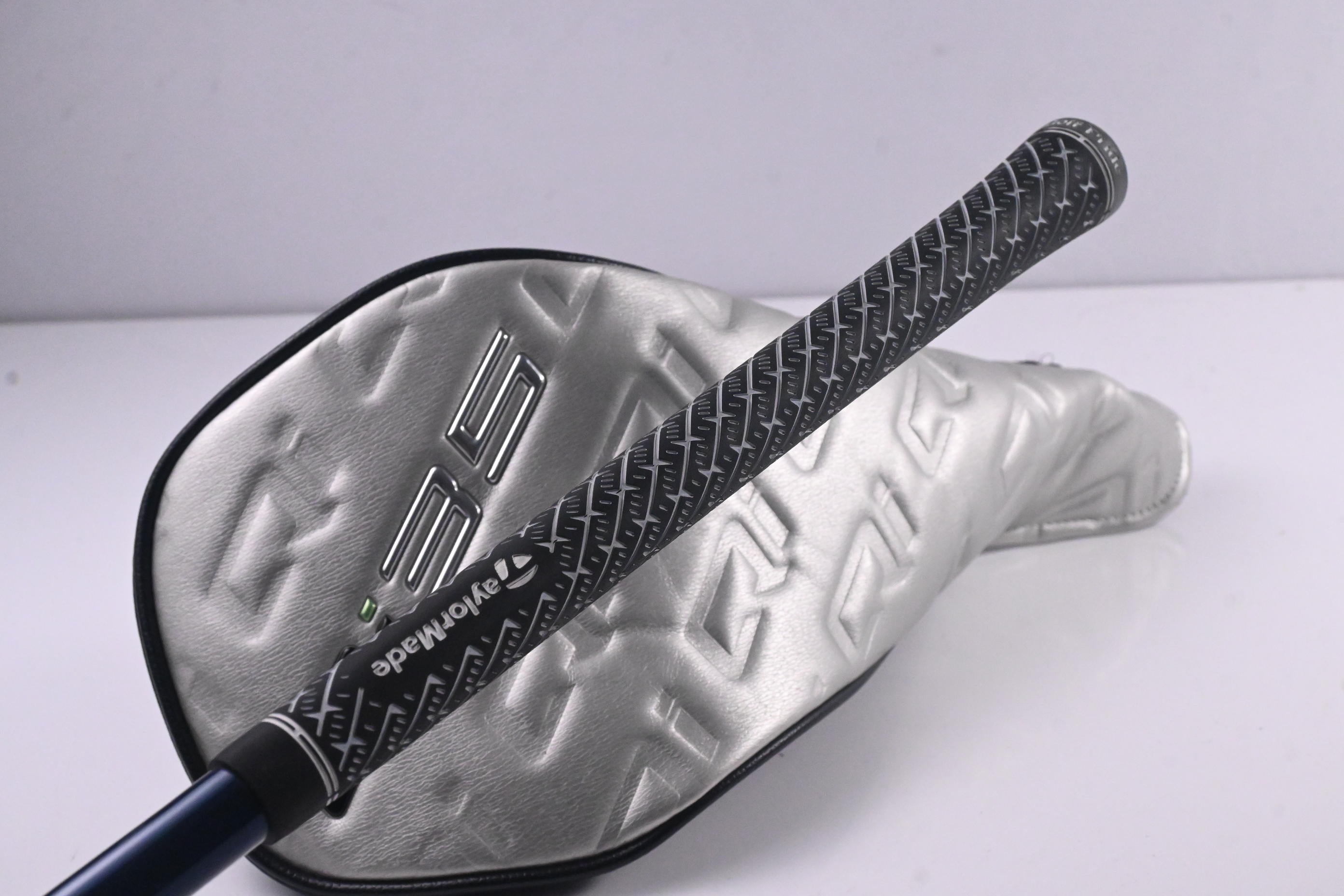 Taylormade Qi35 Driver / 9 Degree / Senior Flex Fujikura Ventus Blue 5 Shaft