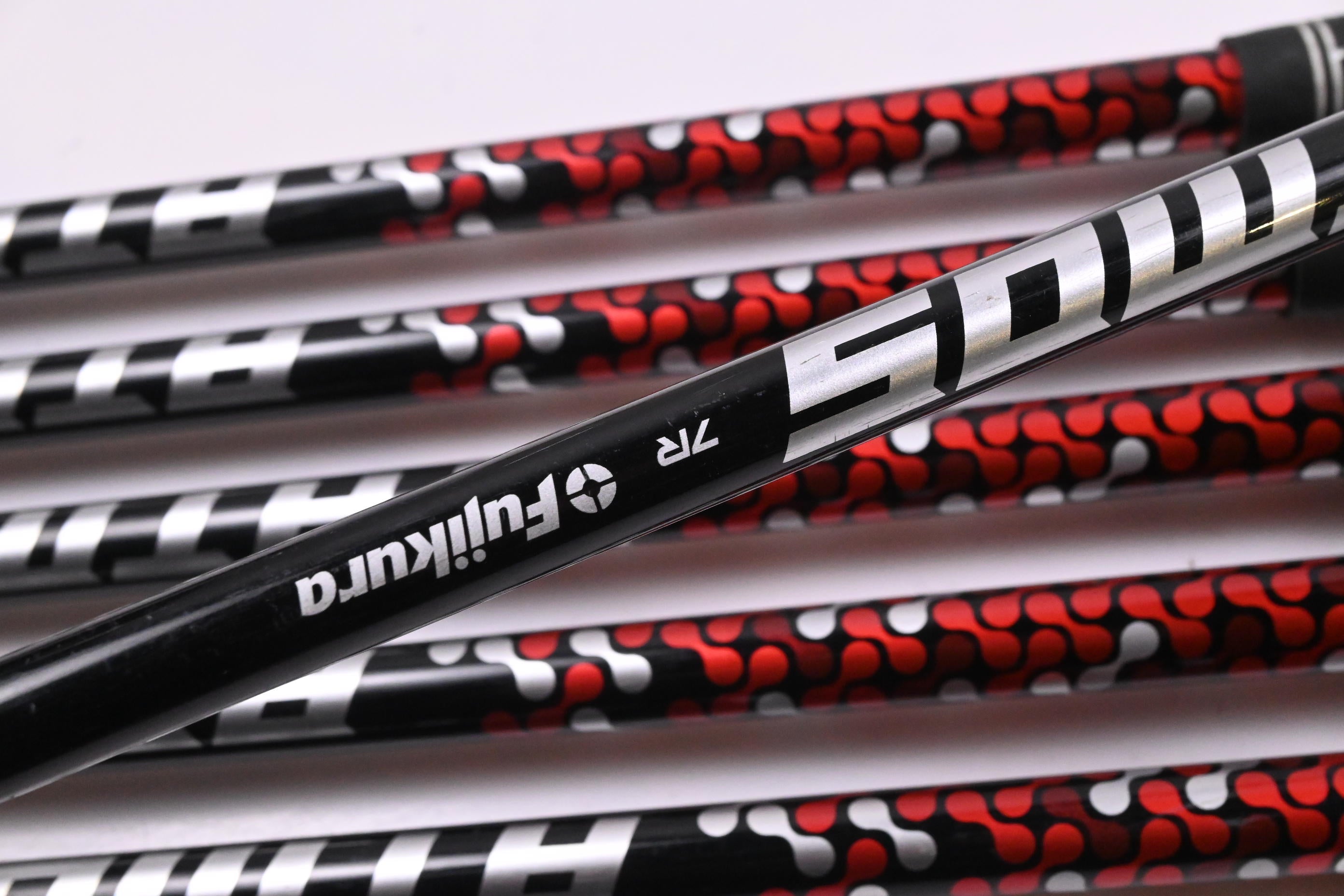 Callaway Apex 21 Irons / 5-PW / Regular Flex Fujikura Atmos Red 7 Shafts