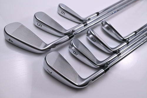 Ping I530 Irons / 4-PW / Orange Dot / Stiff Flex N.S.PRO Modus³ Tour 105 Shafts