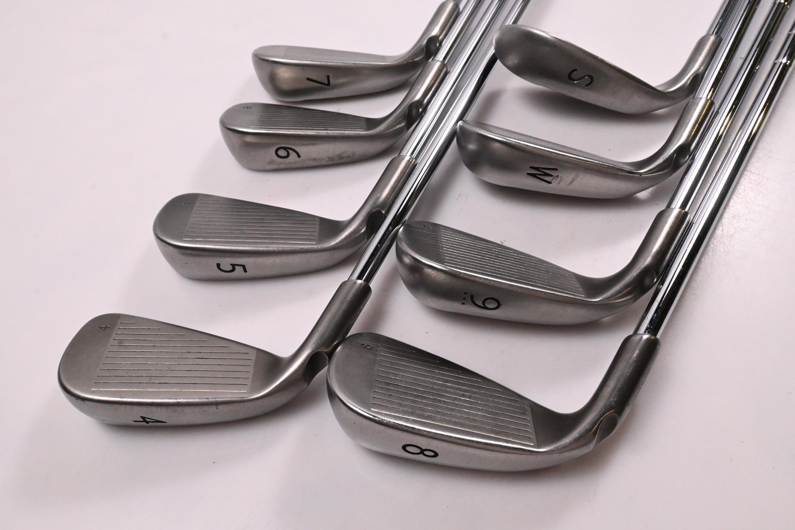 Ping G25 Irons / 4-PW+SW / Silver Dot / Regular Flex Ping CFS Shafts