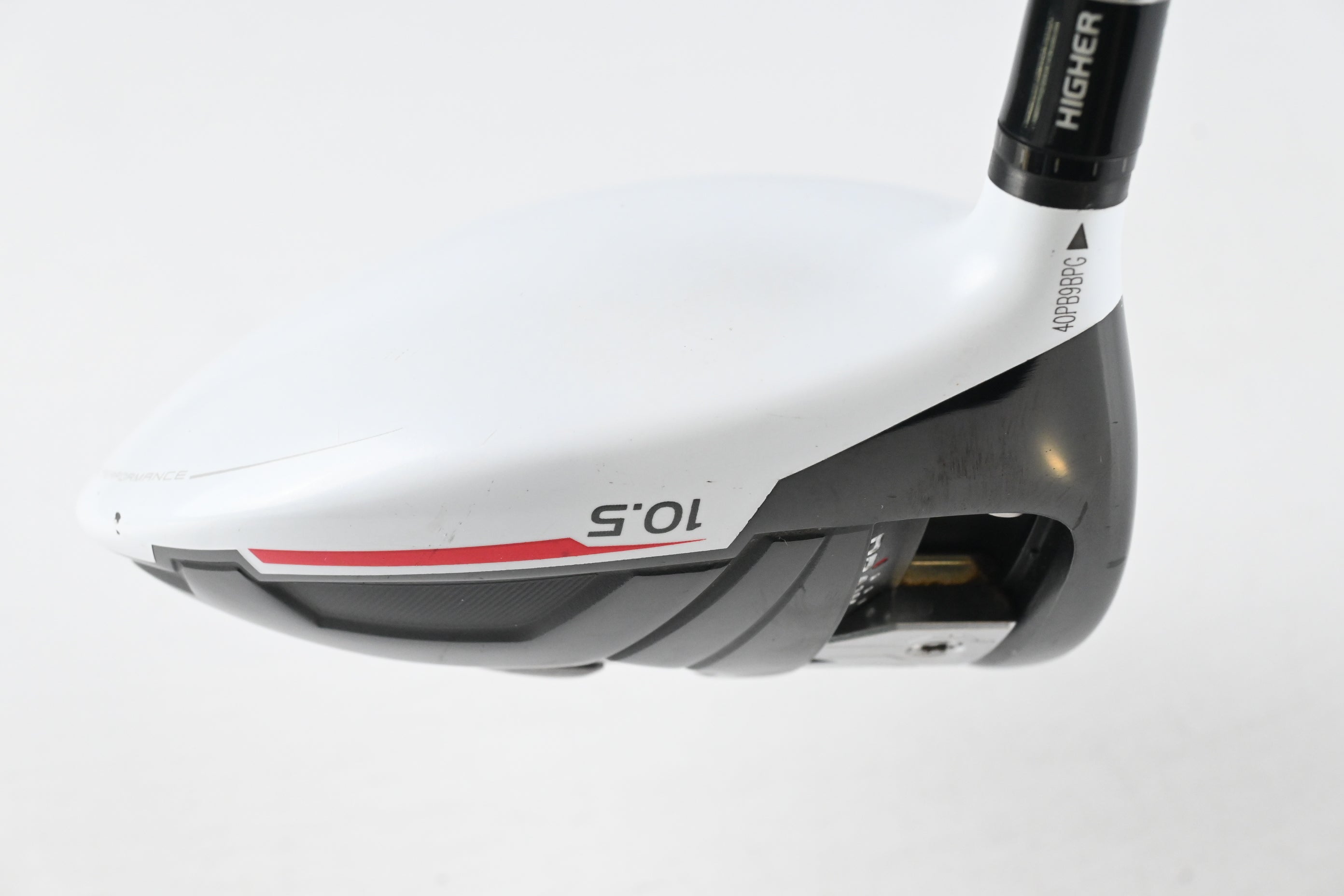 Left Hand Taylormade R15 Driver / 10.5 Degree / Regular Flex Fujikura Speeder 57