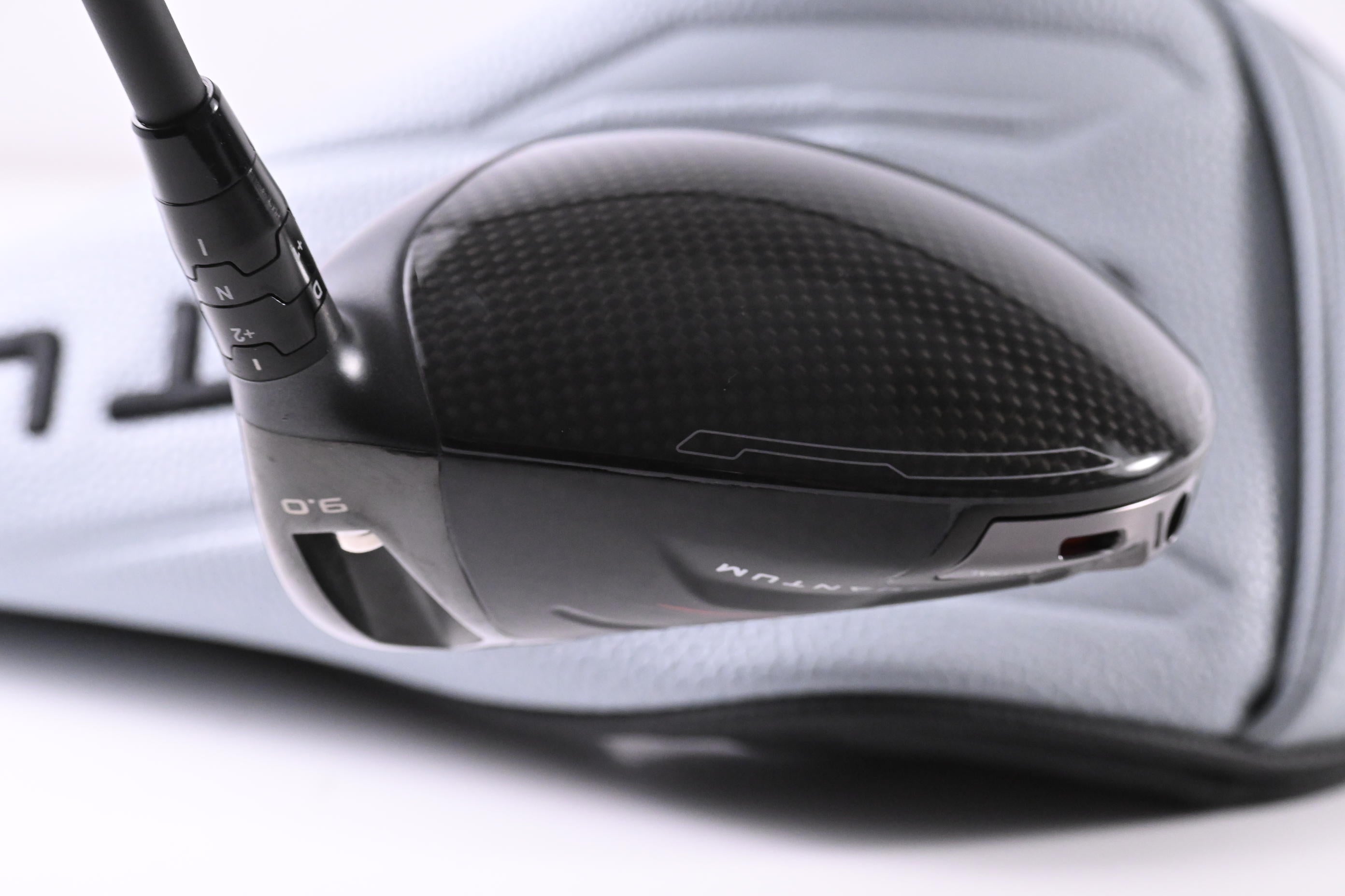 Callaway Quantum Triple Diamond Driver / 9 Degree / Regular Flex Vanquish 4 Shaft