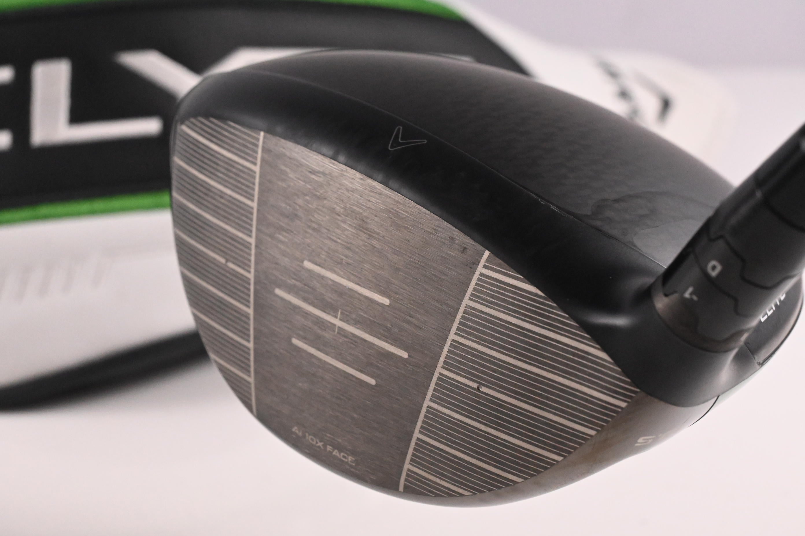 Callaway Elyte Driver / 10.5 Degree / Regular Flex Denali Charcoal 50 Shaft