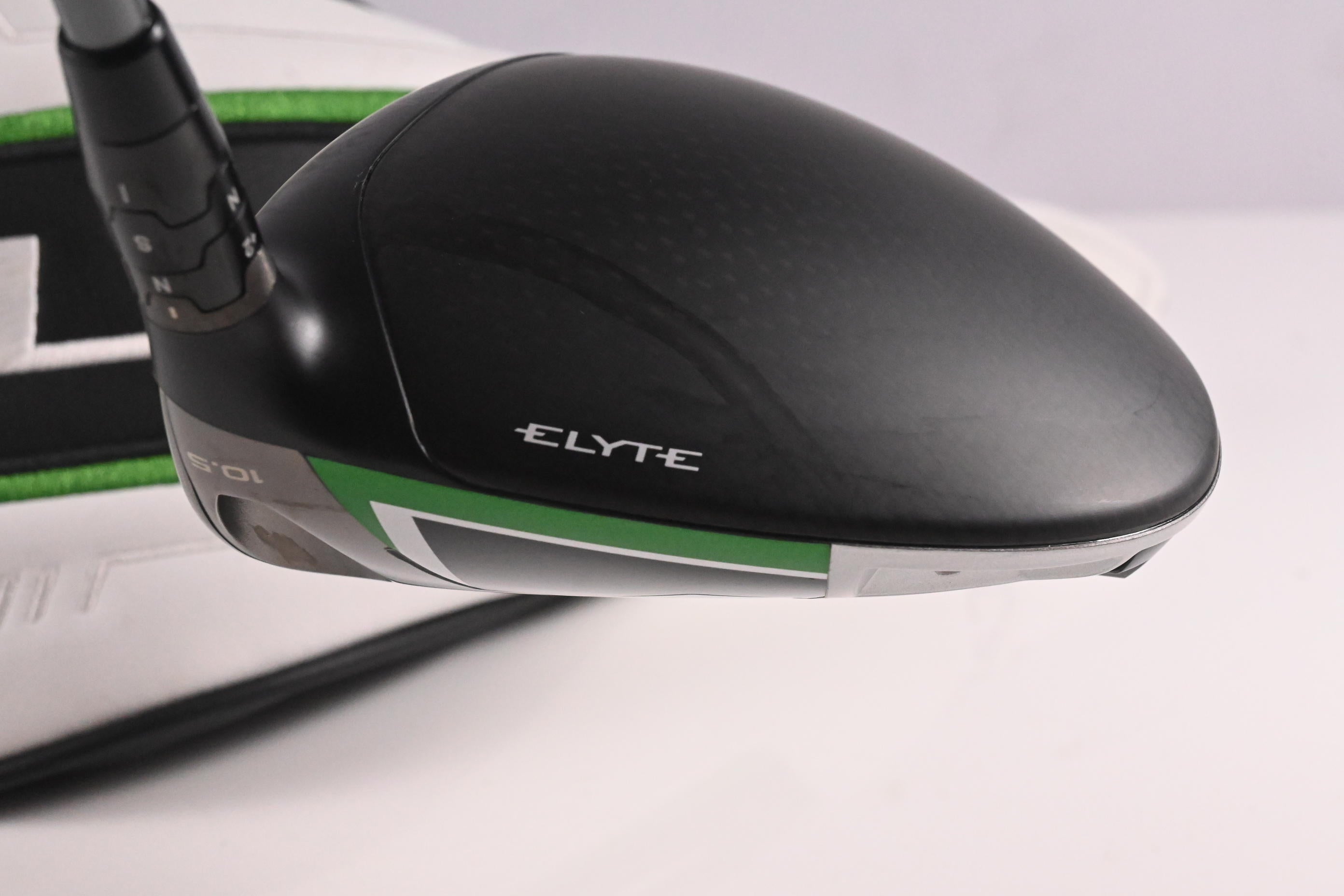 Callaway Elyte Driver / 10.5 Degree / Regular Flex Denali Charcoal 50 Shaft