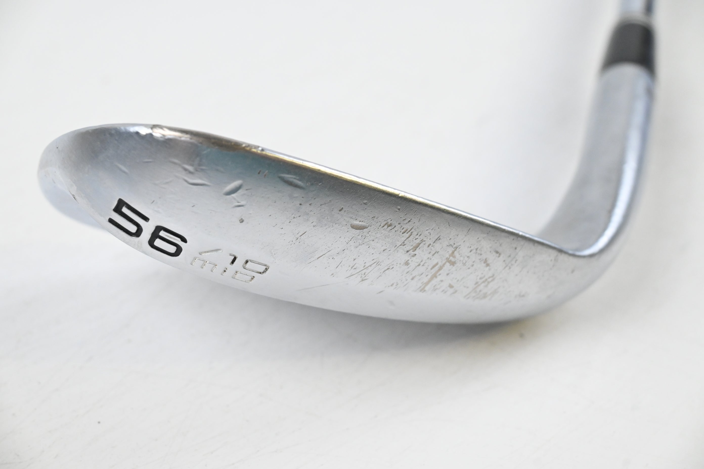 Cleveland RTX-4 Sand Wedge / 56 Degree / Stiff Flex Dynamic Gold S400 Shaft