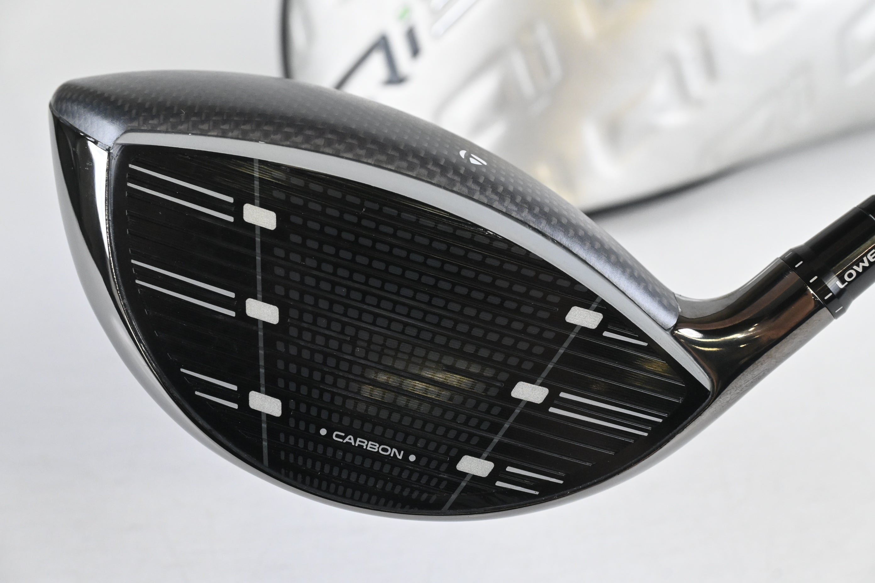 Taylormade Qi35 Driver / 9 Degree / Regular Flex Fujikura Airspeeder 50 Shaft