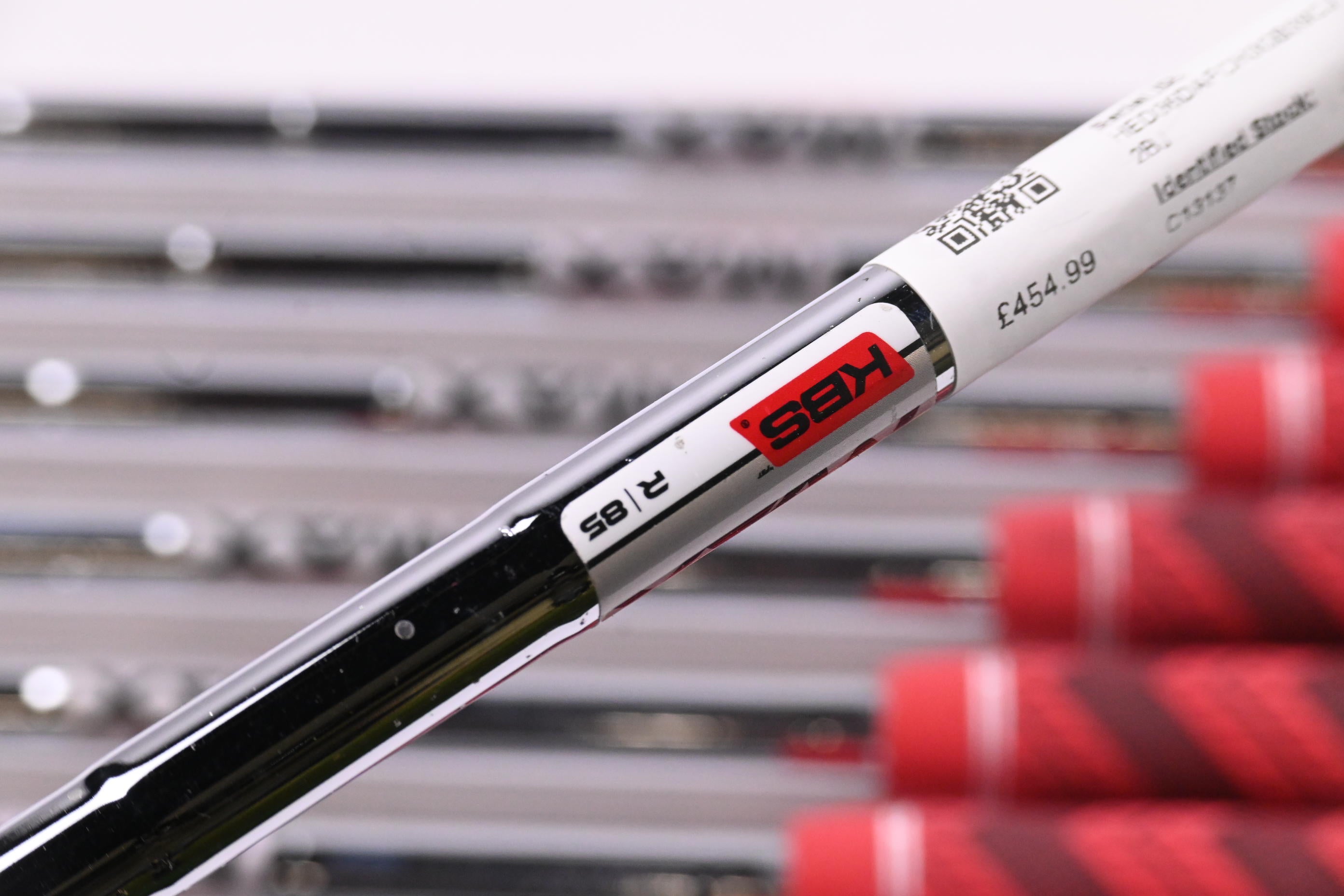 Taylormade M6 Irons / 4-PW+GW+SW / Regular Flex KBS MAX 85 Shafts