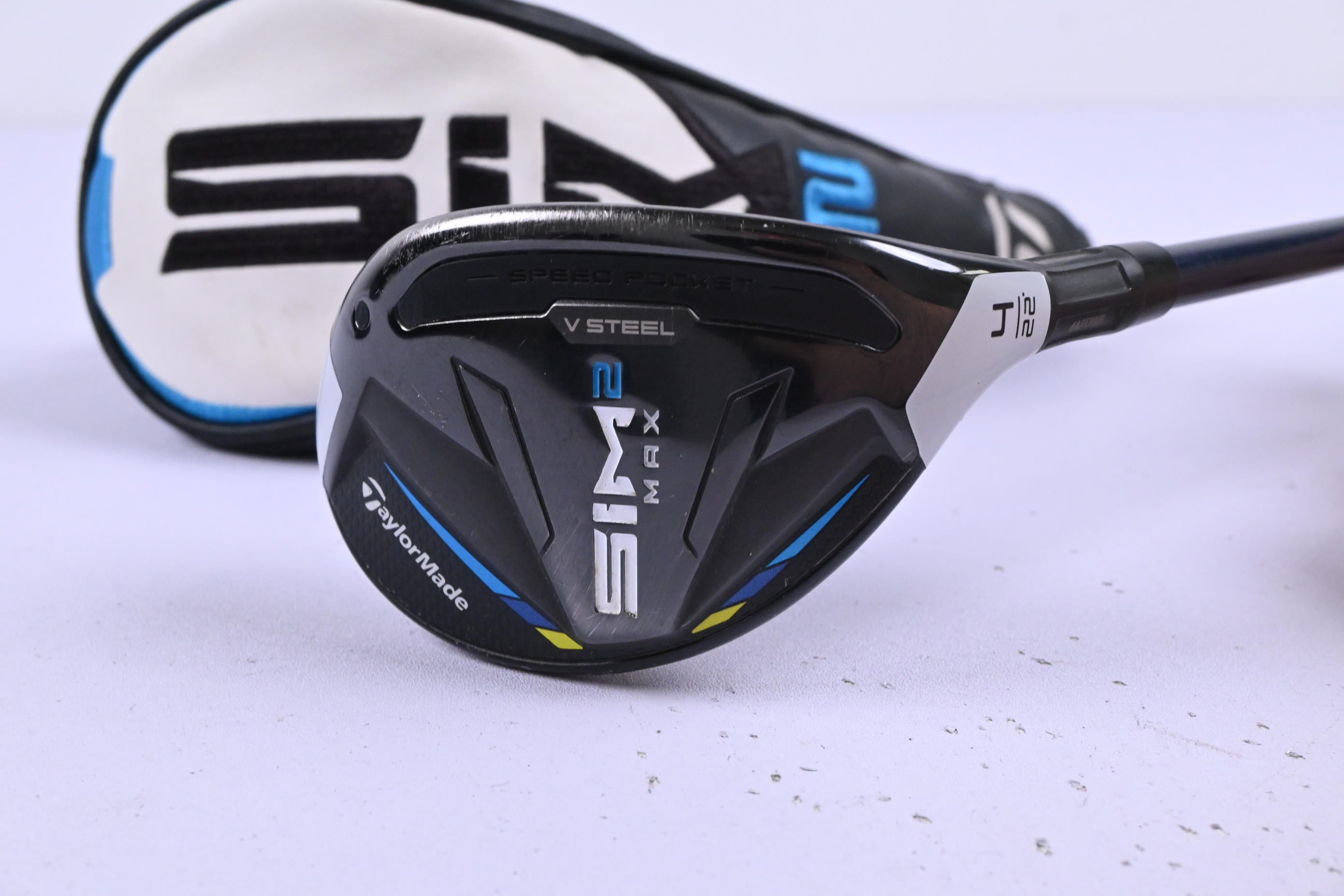 Taylormade SIM2 Max #4 Hybrid / 22 Degree / Regular Flex Fujikura Ventus Blue 6