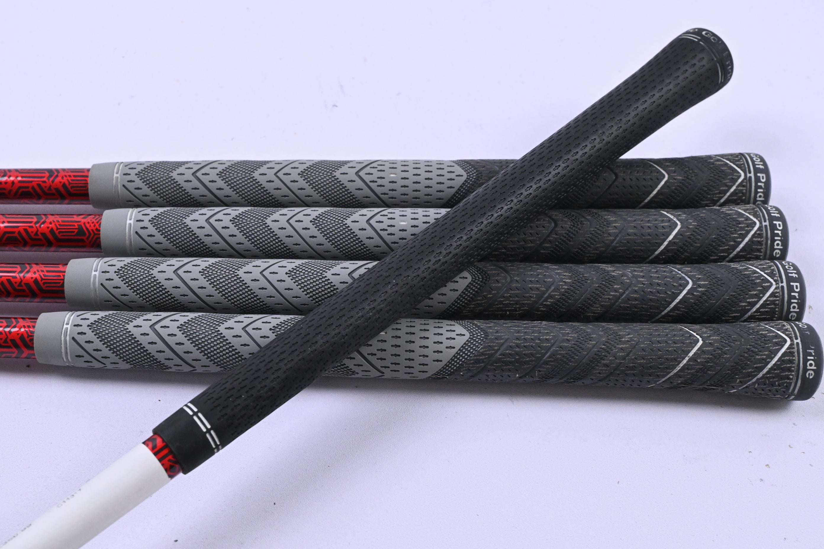 Ping G410 Irons / 6-PW / Red Dot / Regular Flex Ping Alta CB Red AWT Shafts