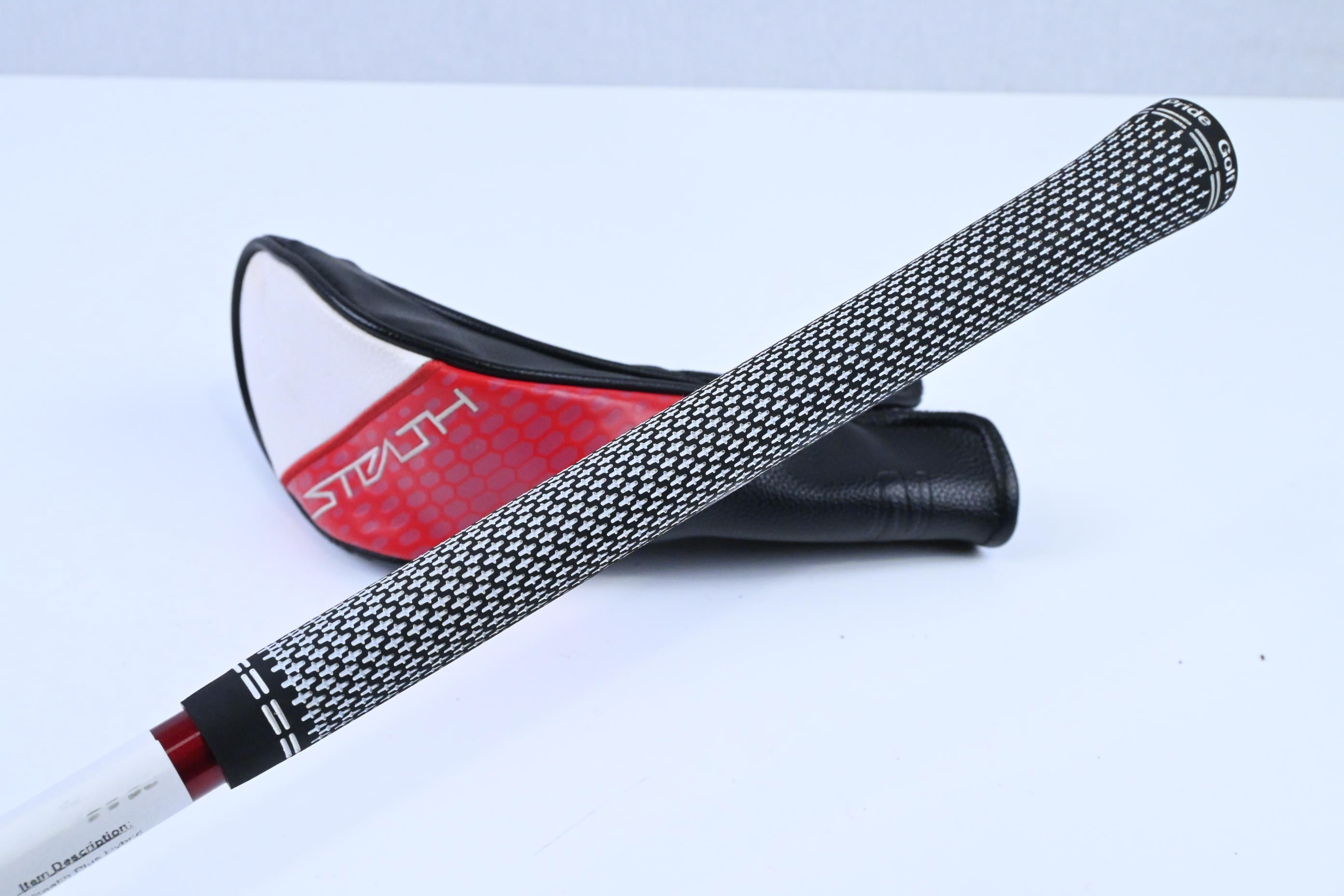 Taylormade Stealth Plus #2 Hybrid / 17 Degree / Stiff Flex HZRDUS Smoke Red RDX