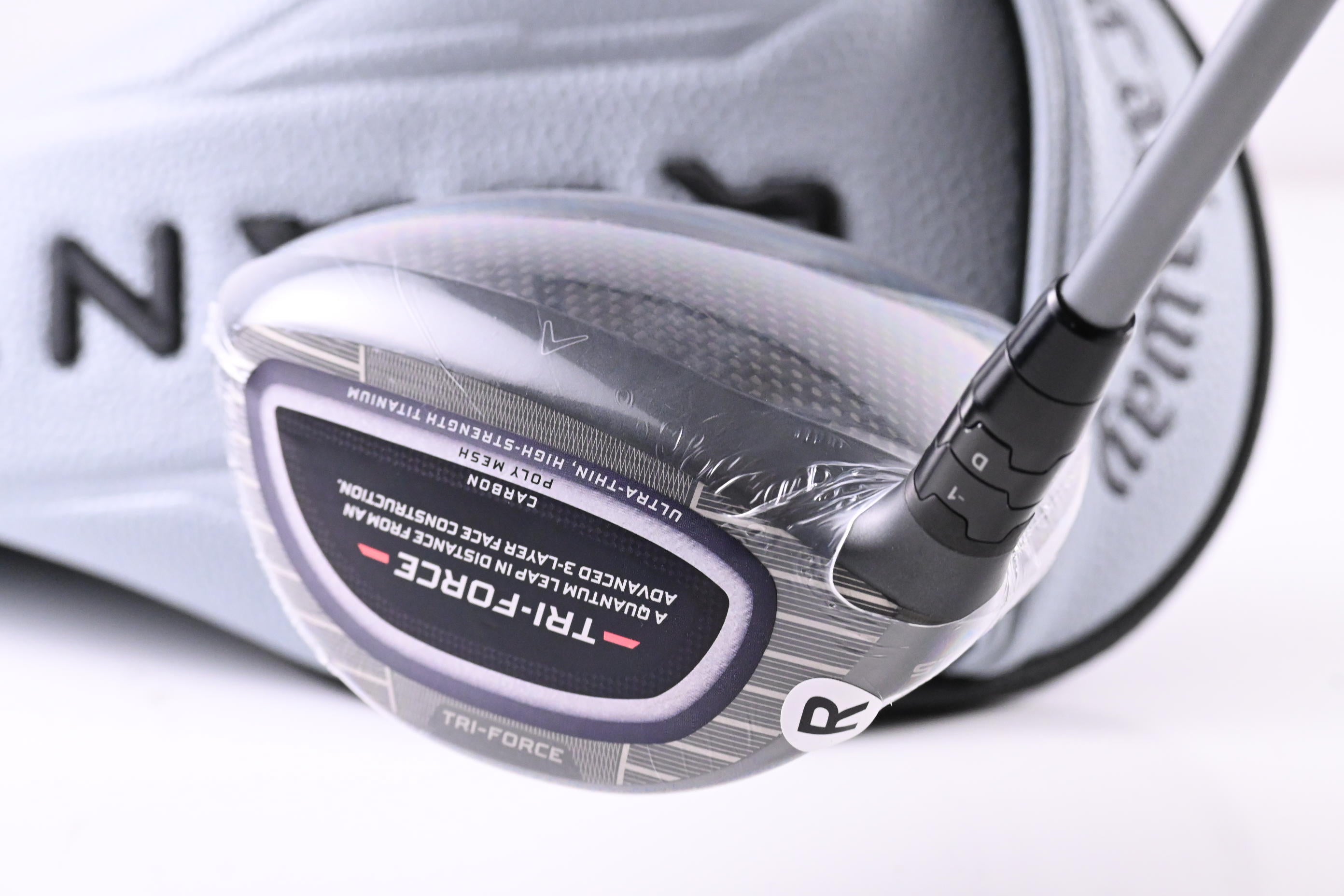 Callaway Quantum Max Driver / 10.5 Degree / Regular Flex Denali Frost Silver 50