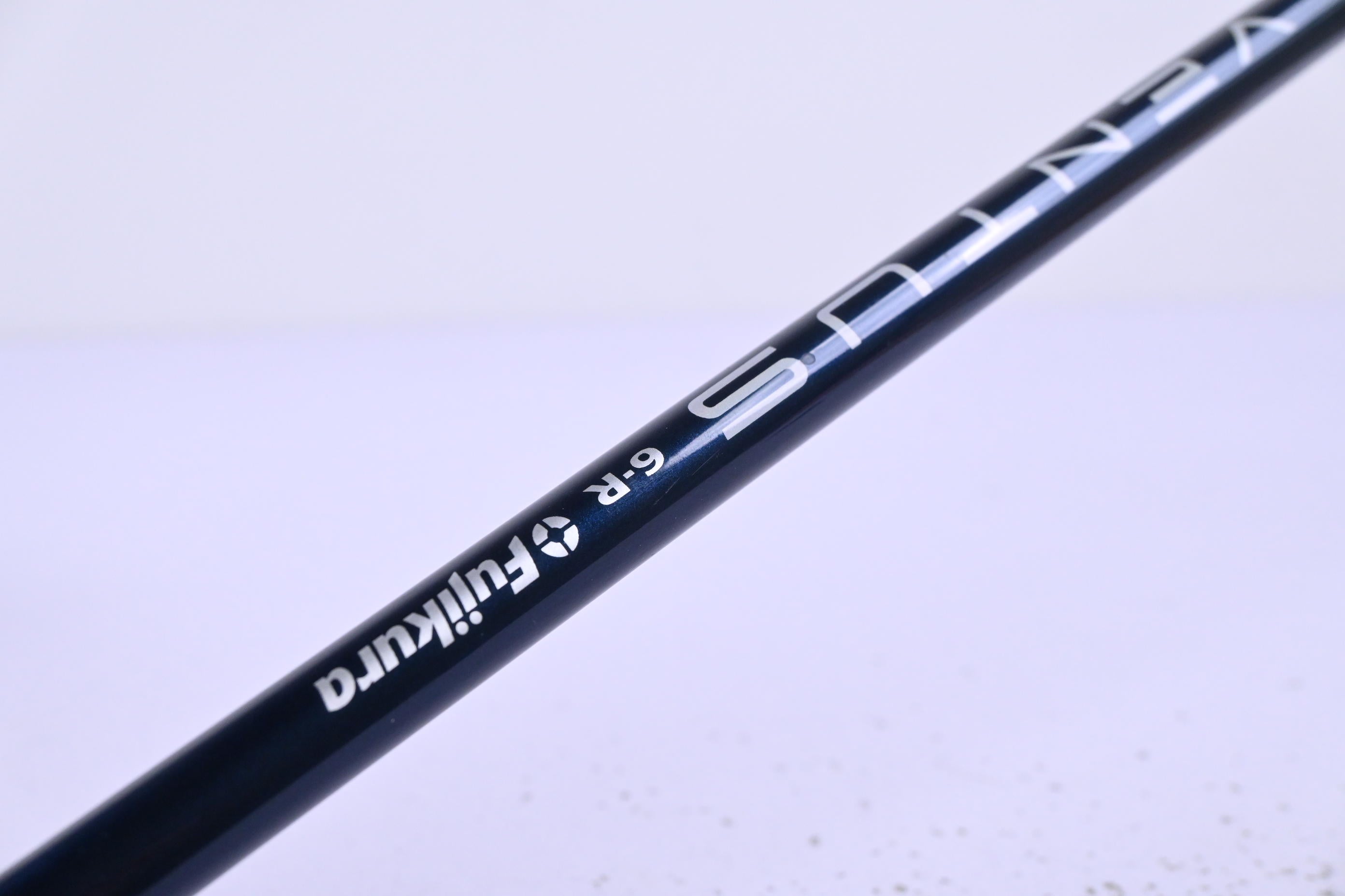 Taylormade SIM2 Max #4 Hybrid / 22 Degree / Regular Flex Fujikura Ventus Blue 6