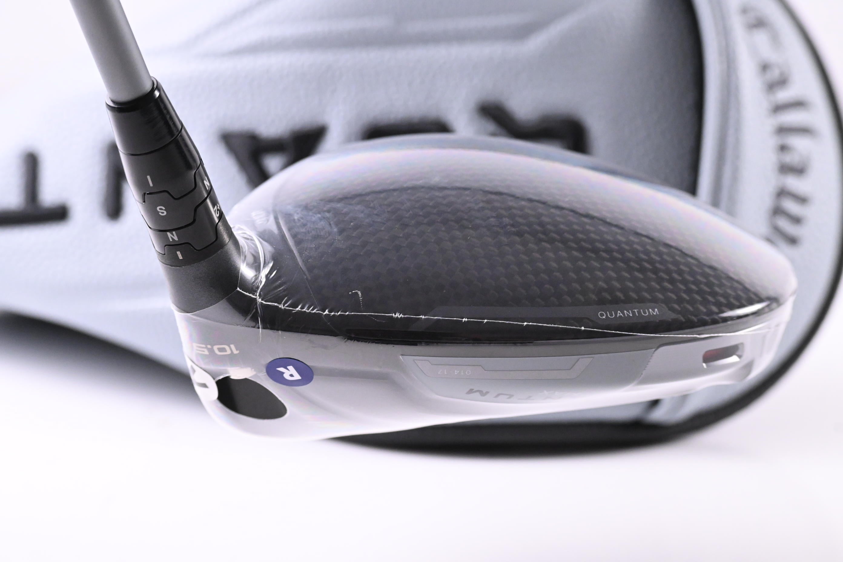 Callaway Quantum Max Driver / 10.5 Degree / Regular Flex Denali Frost Silver 50