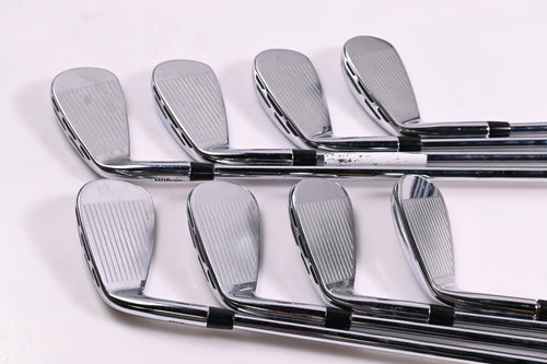 Wilson D7 Forged Irons / 4-PW+GW / Regular Flex KBS $-Taper Lite 95 Shafts