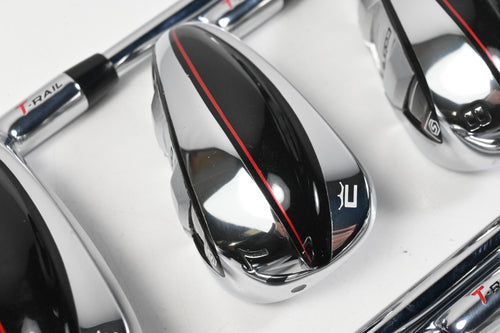 Cobra T-Rail 2023 Irons / 6-PW+SW / Regular Flex Cobra Ultralite Shafts