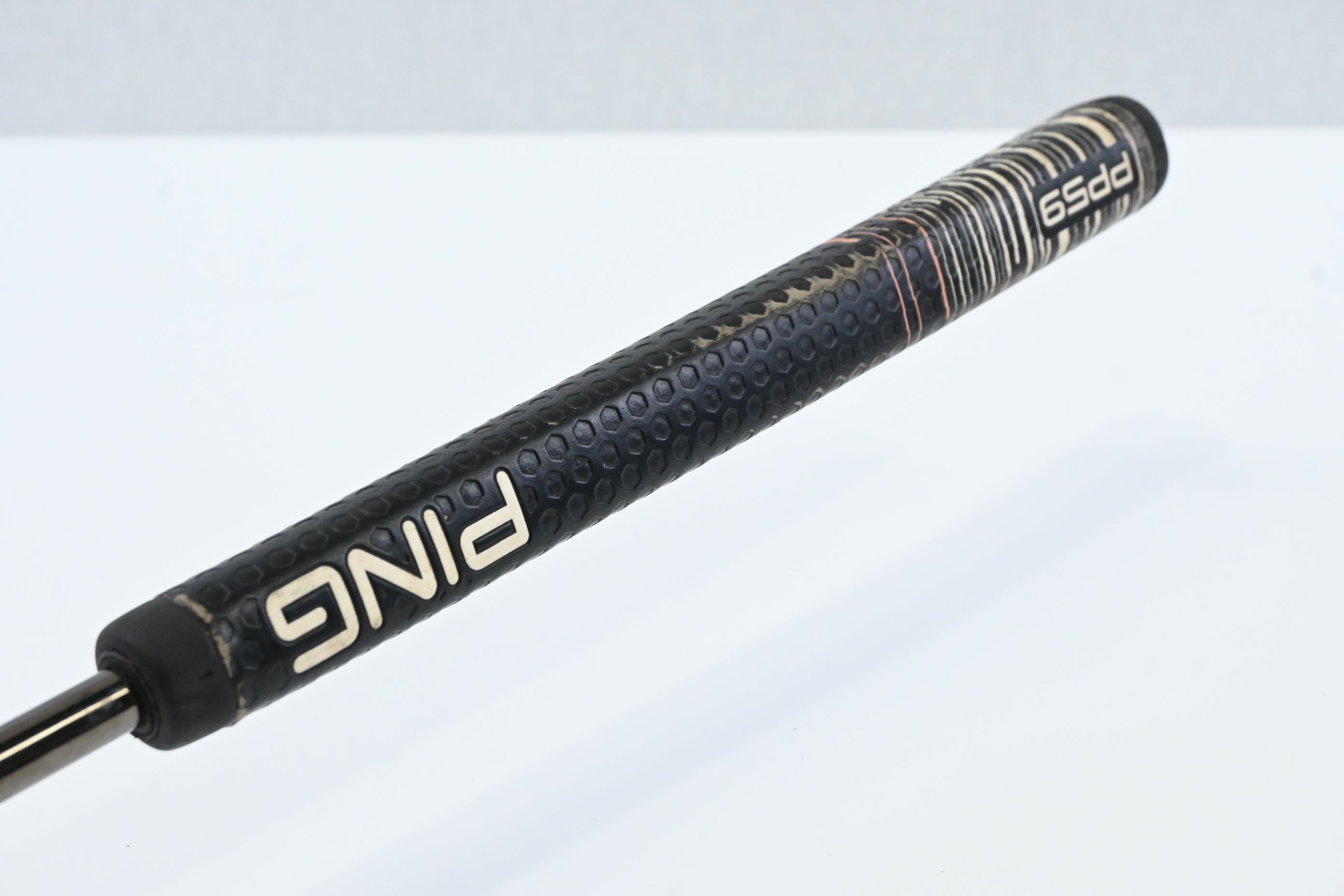 Ping Heppler Fetch Putter / 32 Inch
