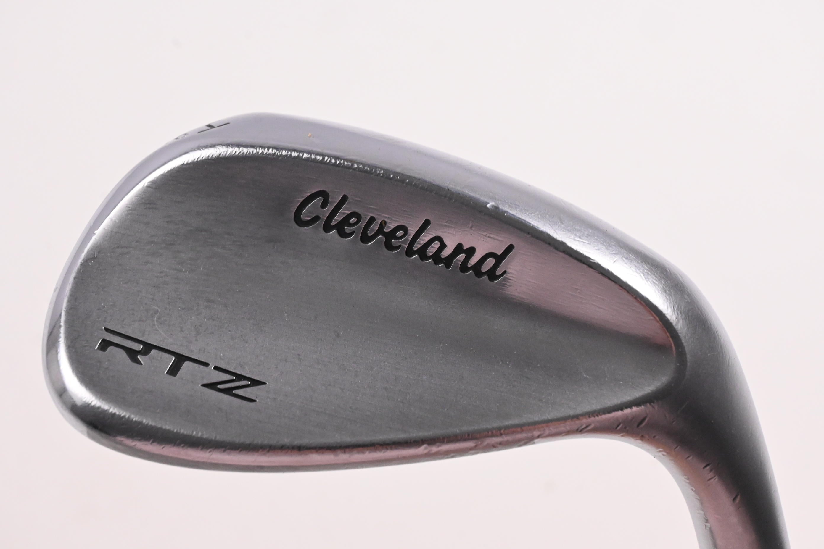 Cleveland RTZ Sand Wedge / 54 Degree / Wedge Flex Dynamic Gold Spinner Shaft