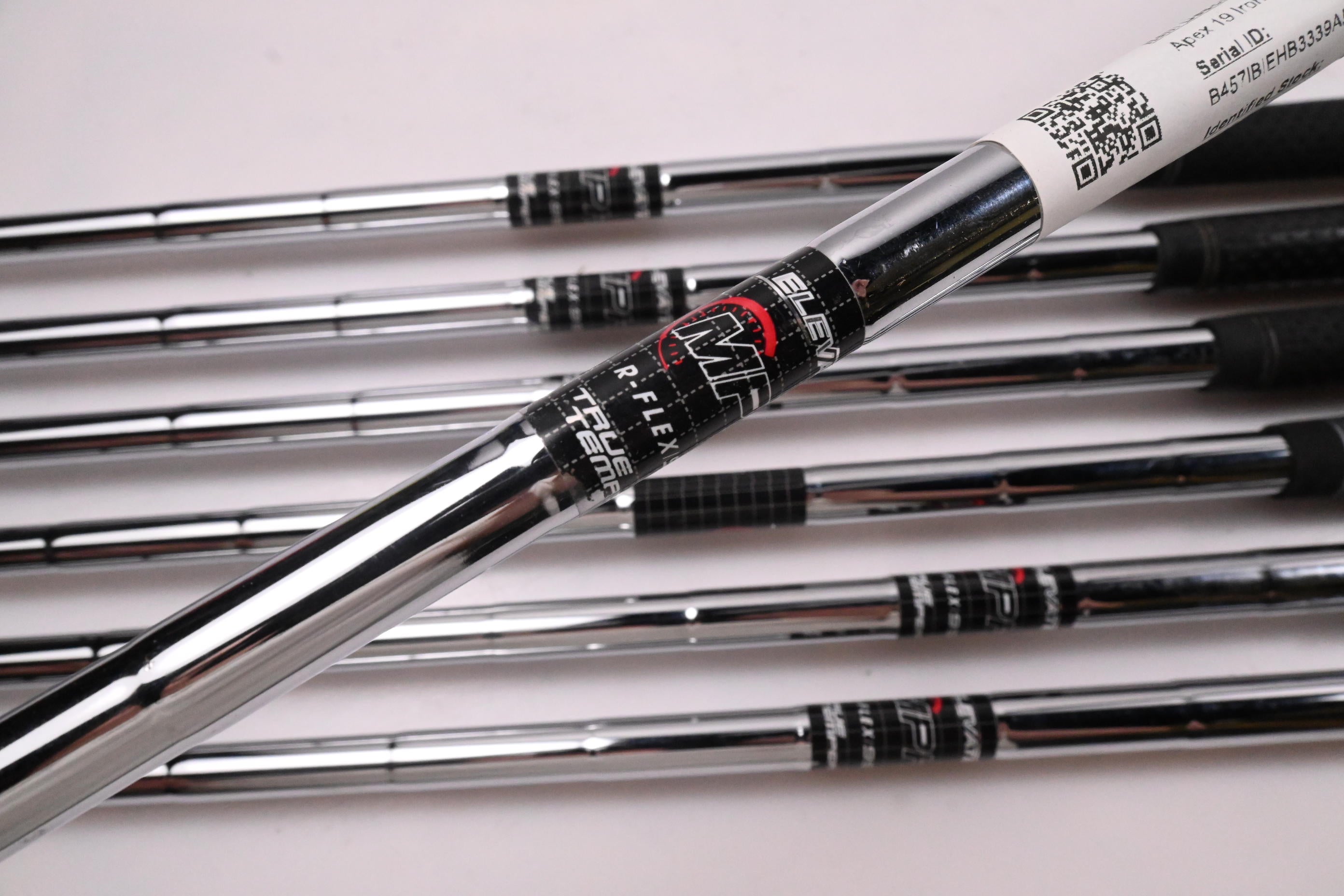 Callaway Apex 19 Irons / 5-PW+GW / Regular Flex Elevate MPH 95 Shafts