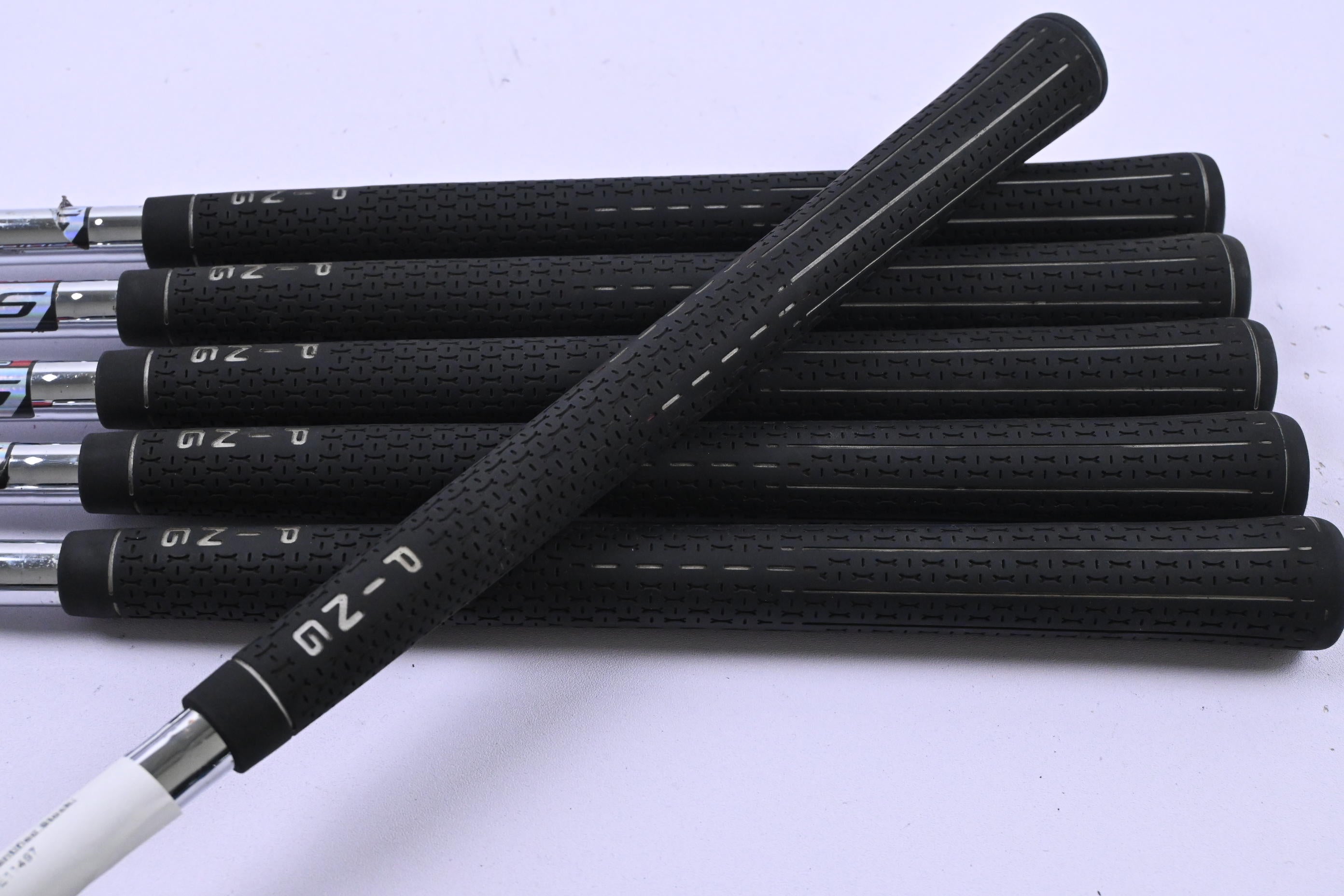 Left Hand Ping i25 Irons / 5-PW / Silver Dot / Regular Flex Ping CFS Shafts