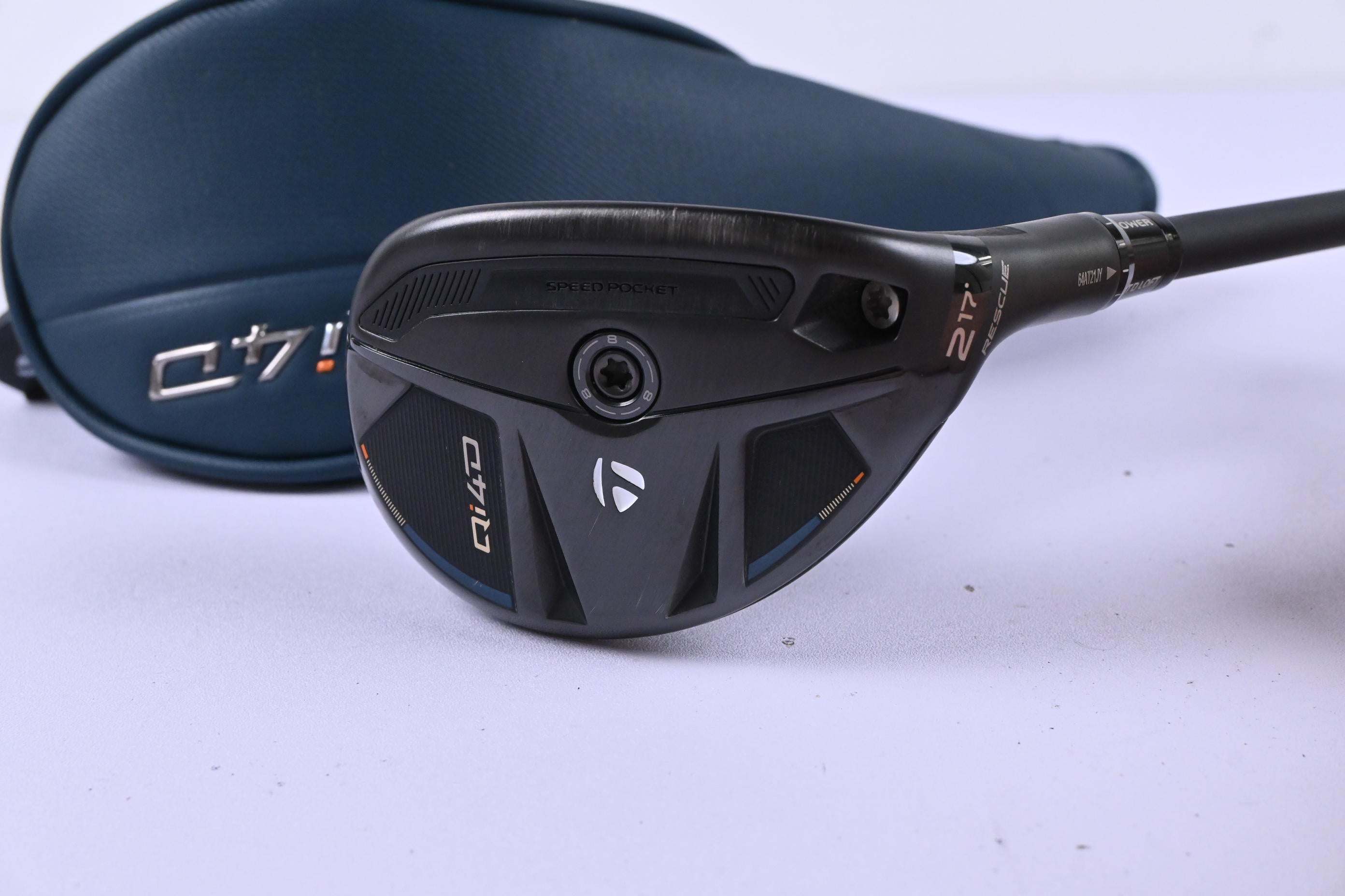 Taylormade Qi4D #2 Hybrid / 17 Degree / X-Flex REAX 85 Shaft