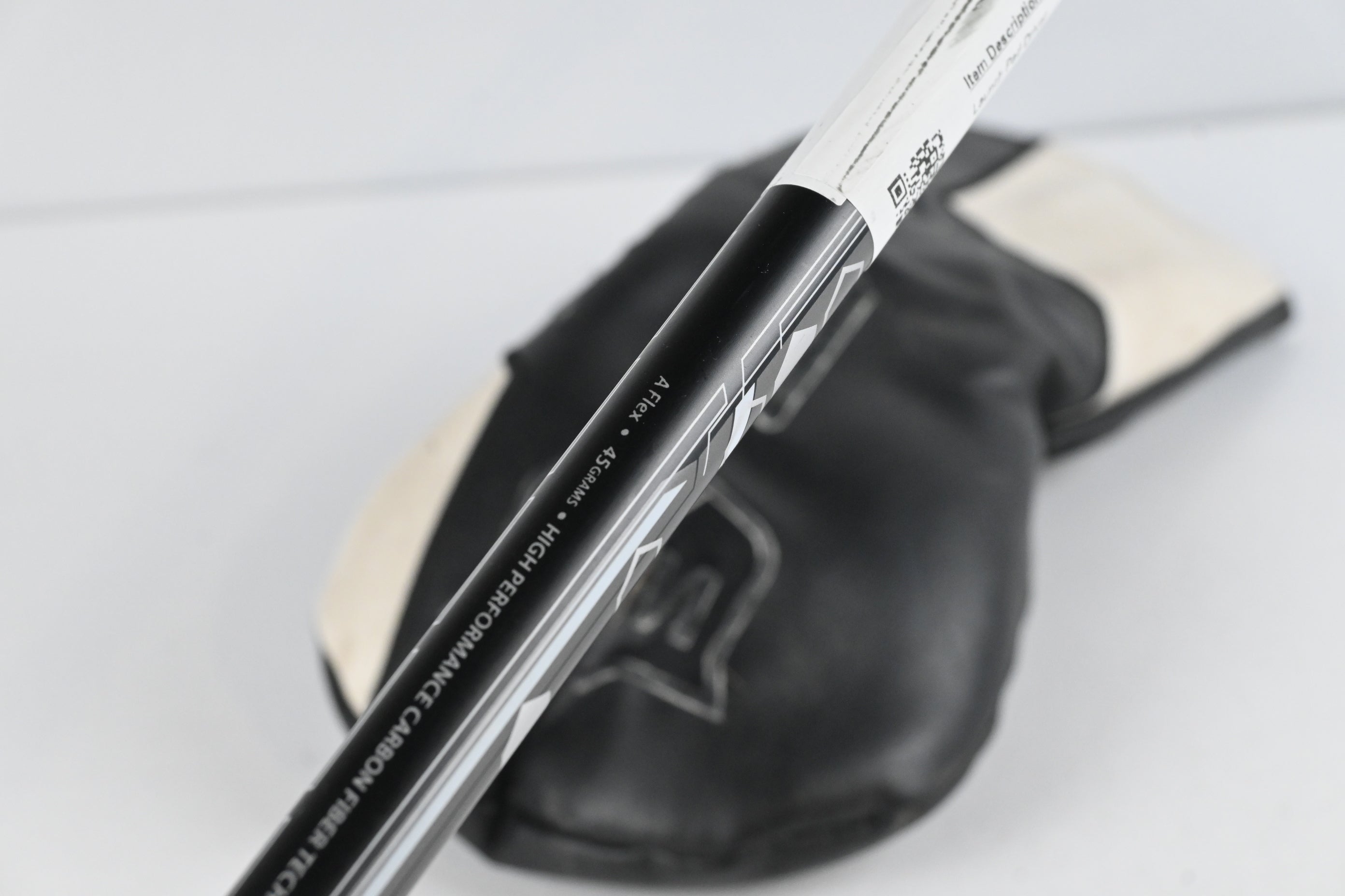 Wilson Launch Pad Driver / 13 Degree / Senior Flex Helium Black 45 Shaft