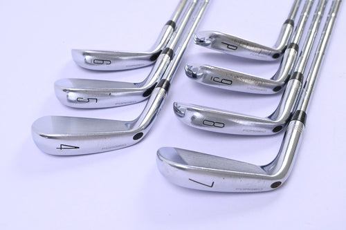 Wilson Staff Model CB/Blade 2024 Combo Irons / 4-PW / X-Flex Dynamic Gold 115
