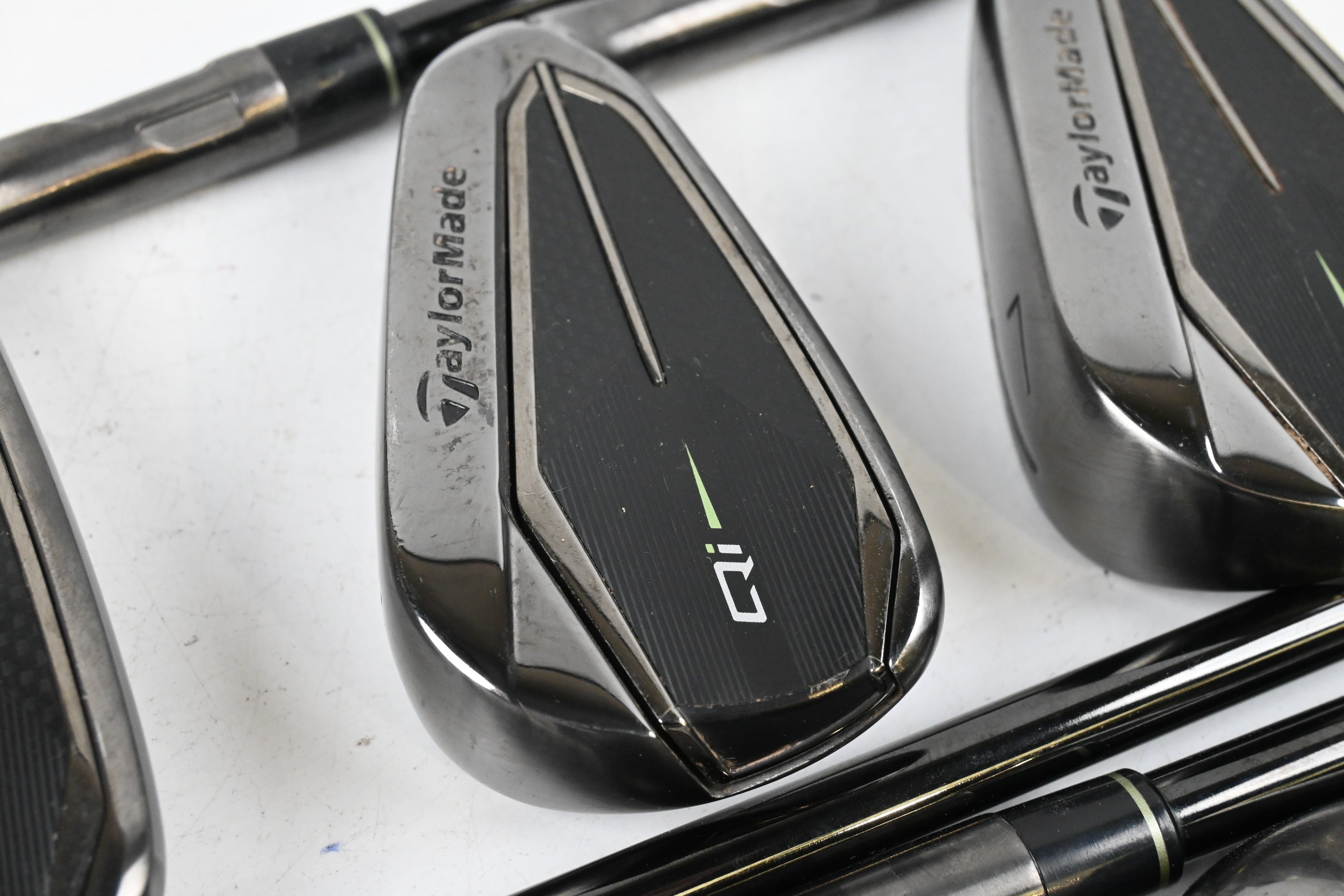 Taylormade Qi Gunmetal Edition Irons / 5-PW+SW / Regular Flex KBS MAX MT 85
