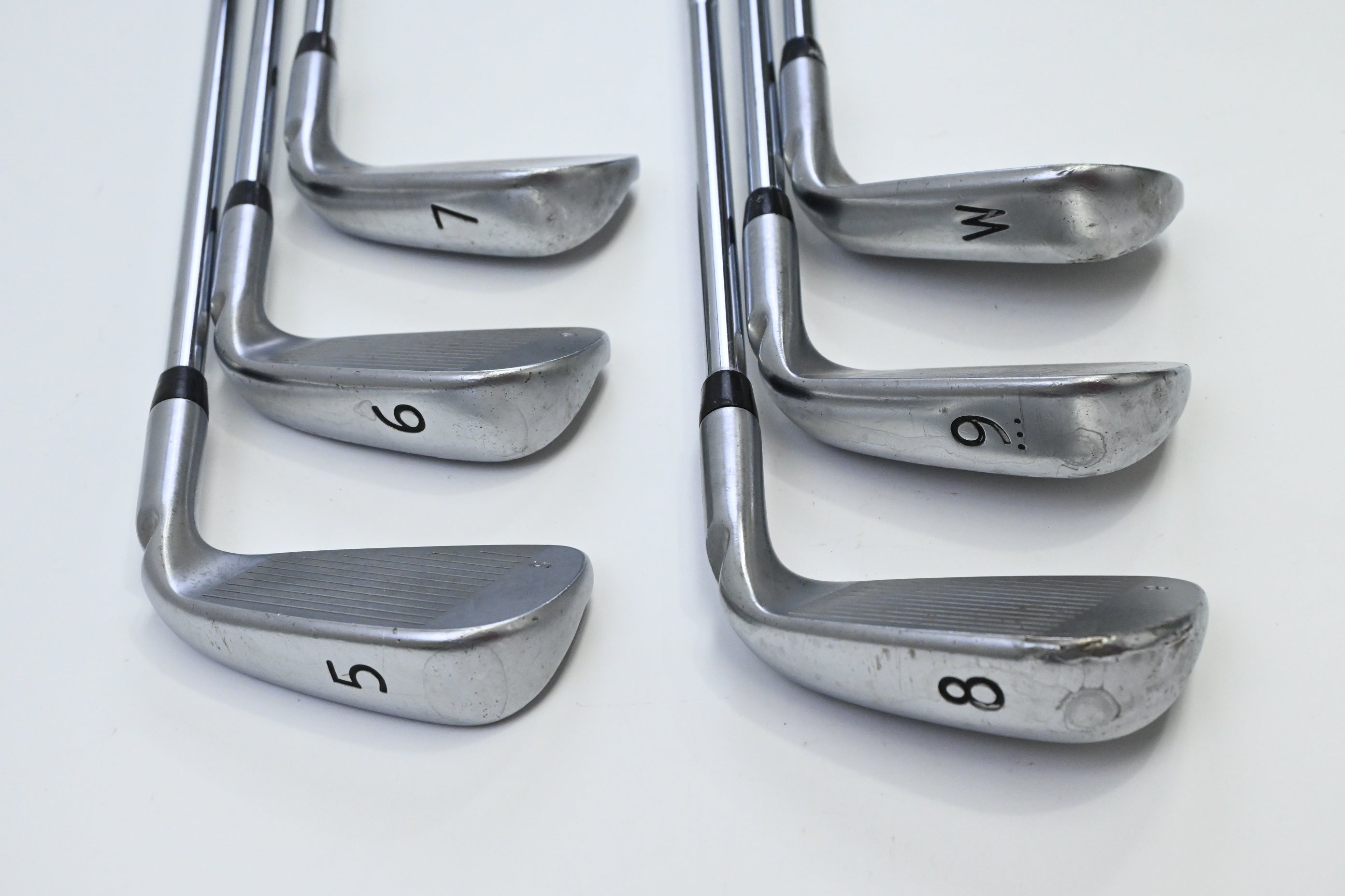 Left Hand Ping i25 Irons / 5-PW / Black Dot / Regular Flex Ping CFS Shafts