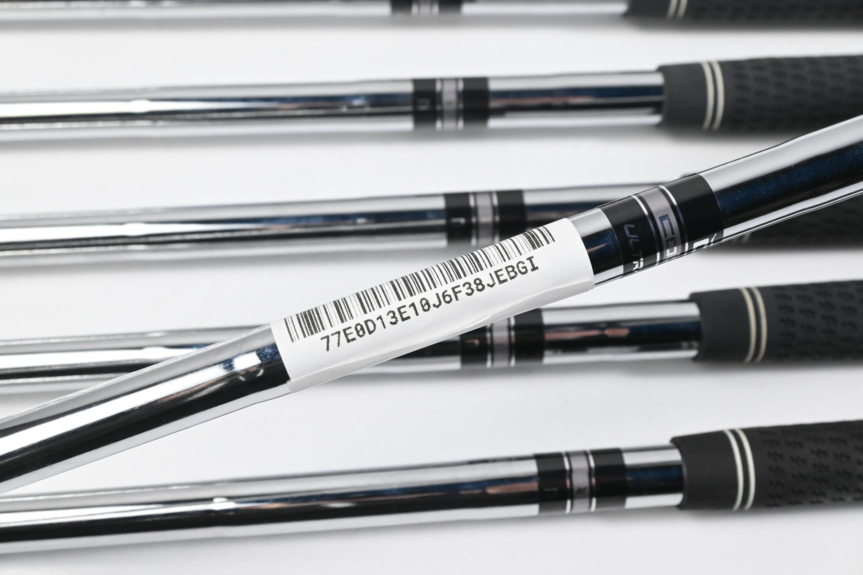Cobra T-Rail 2023 Irons / 6-PW+SW / Regular Flex Cobra Ultralite Shafts