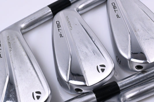Taylormade P790 2021 Irons / 6-PW+GW / Regular Flex Project X IO 105 Shafts