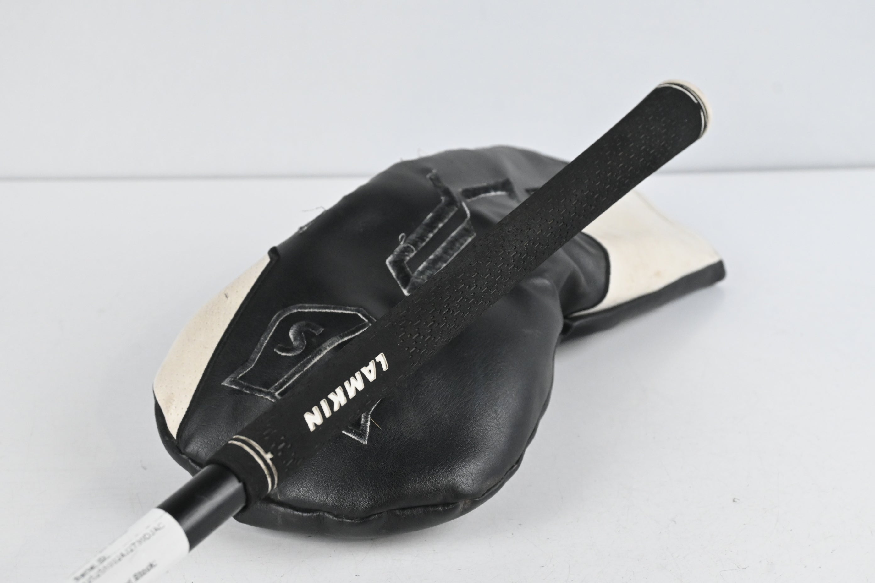 Wilson Launch Pad Driver / 13 Degree / Senior Flex Helium Black 45 Shaft