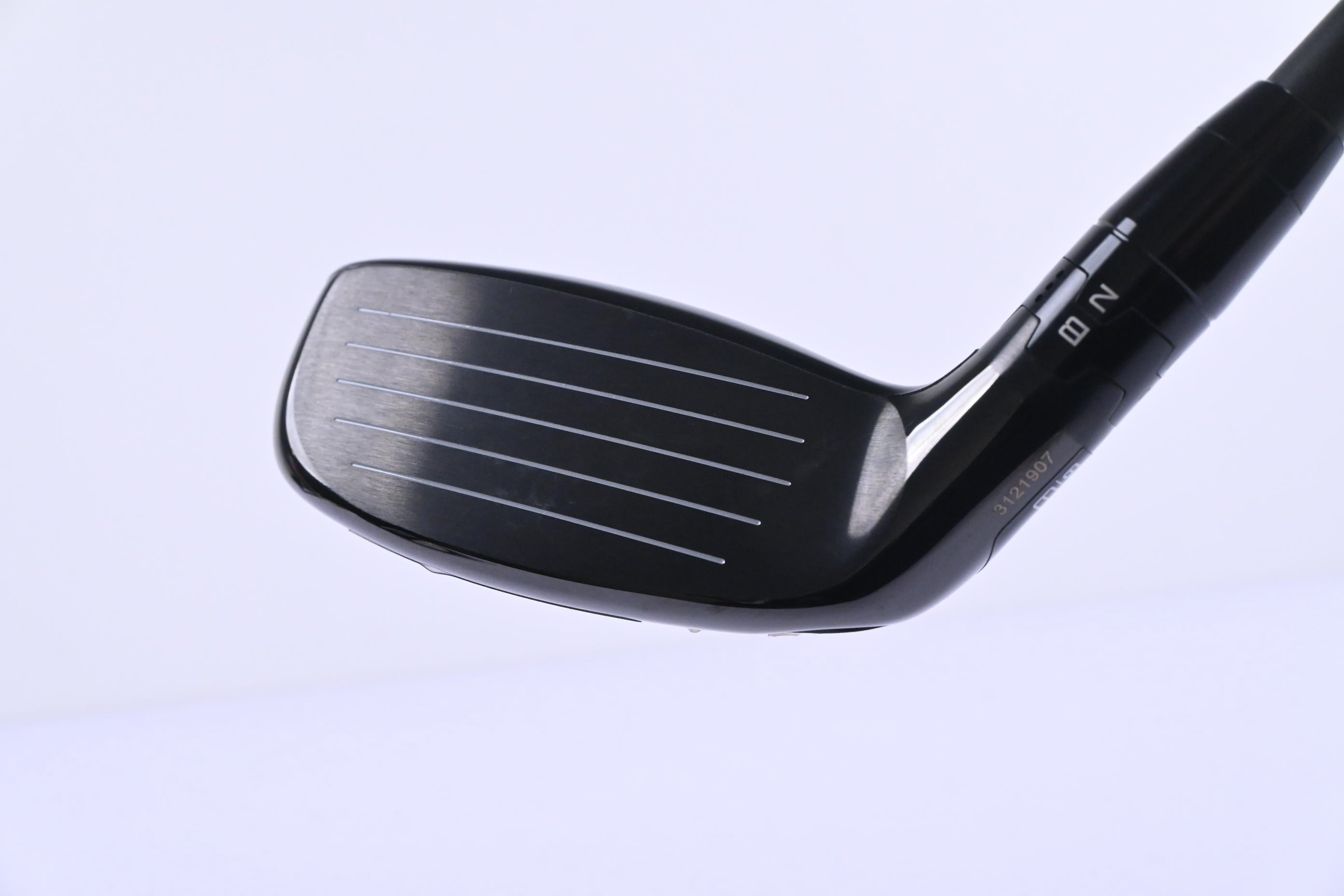 Titleist GT3 #3 Hybrid / 19 Degree / Stiff Flex HZRDUS Gen5 Black 80