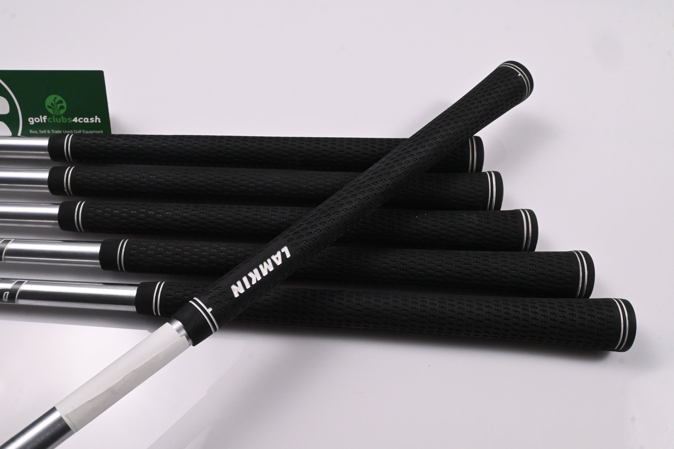 Ping i230 Irons / 4-9i / Red Dot / Regular Plus Flex Project X IO 105 Shafts