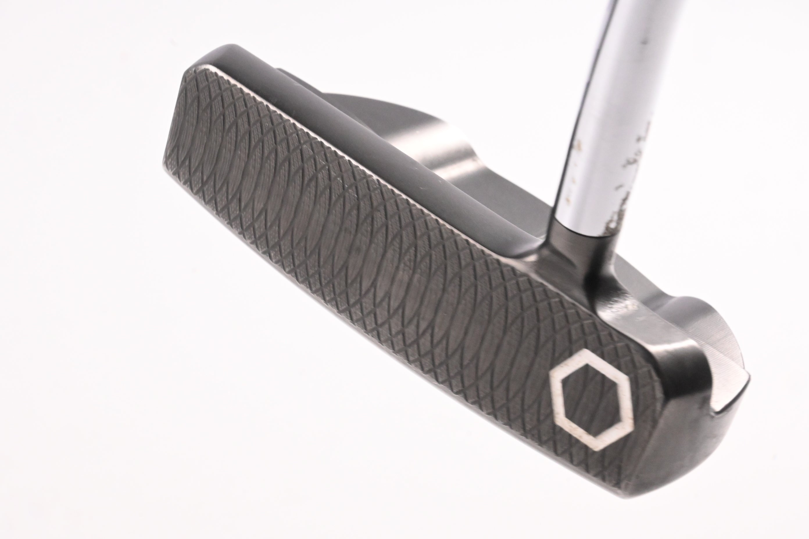 Bettinardi BB-46 2024 Series Putter / 34 Inch