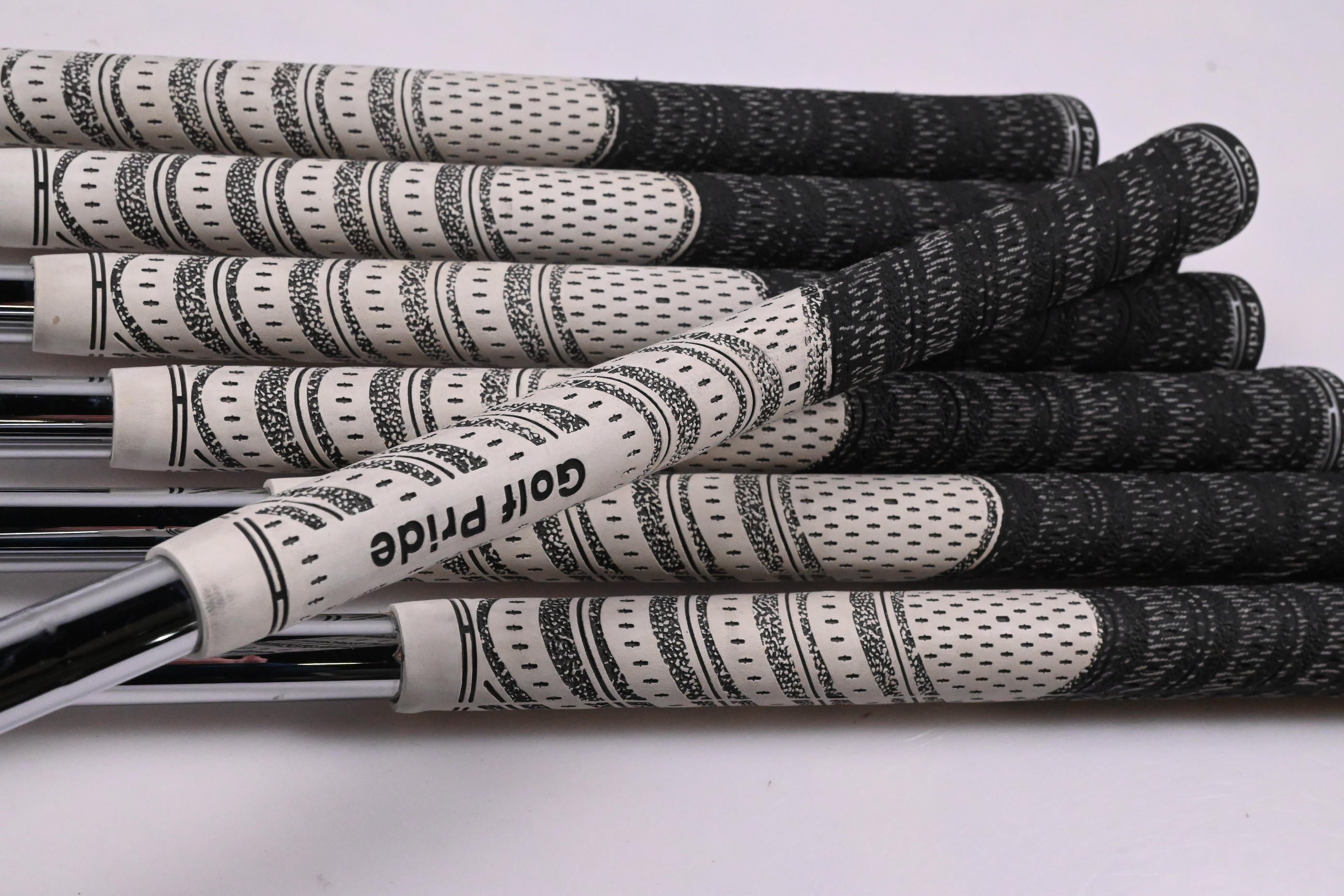 Ping i-Series E1 Irons / 4-PW / Blue Dot / Regular Flex Ping Shafts