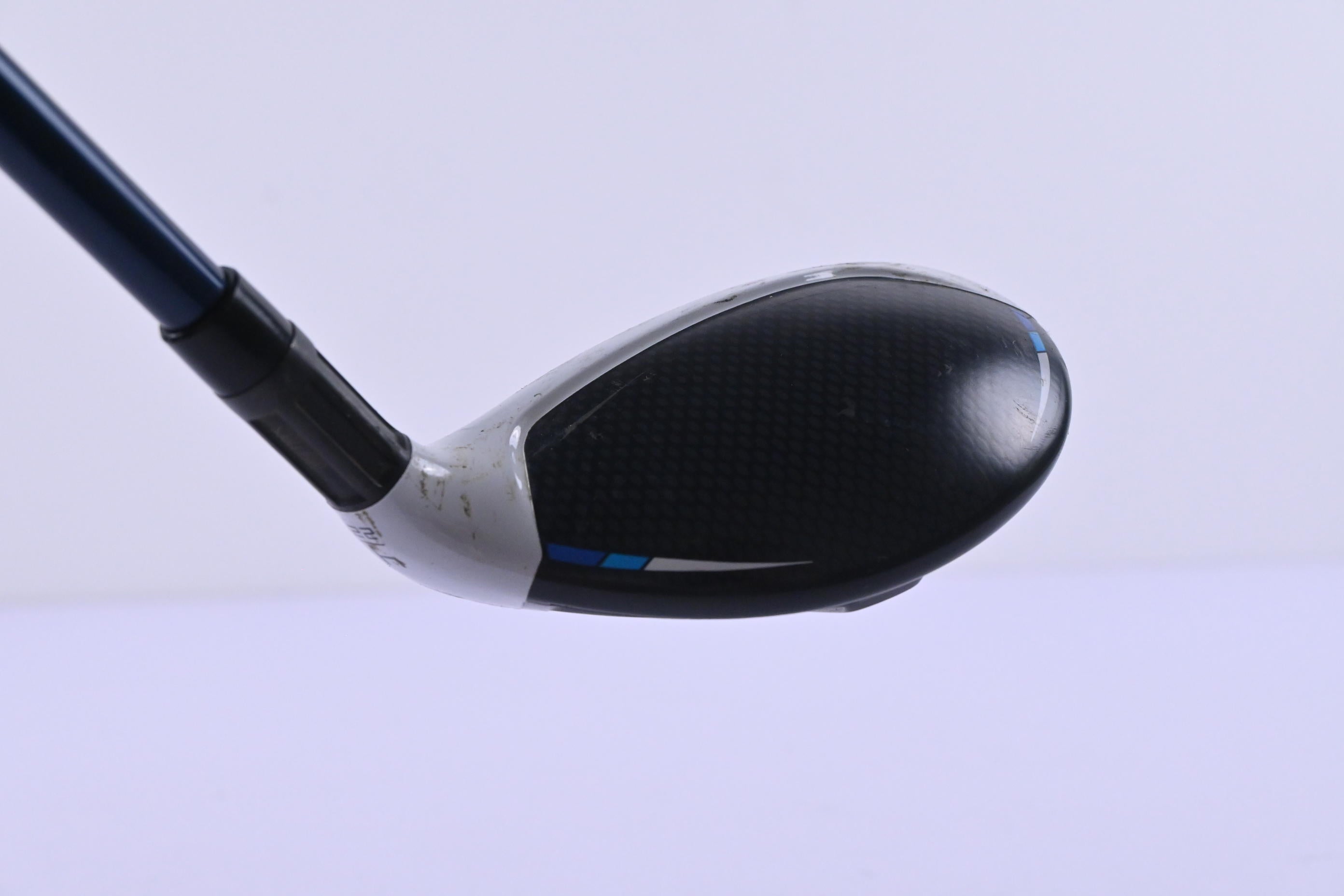 Taylormade SIM2 Max #4 Hybrid / 22 Degree / Regular Flex Ventus Blue 6 Shaft