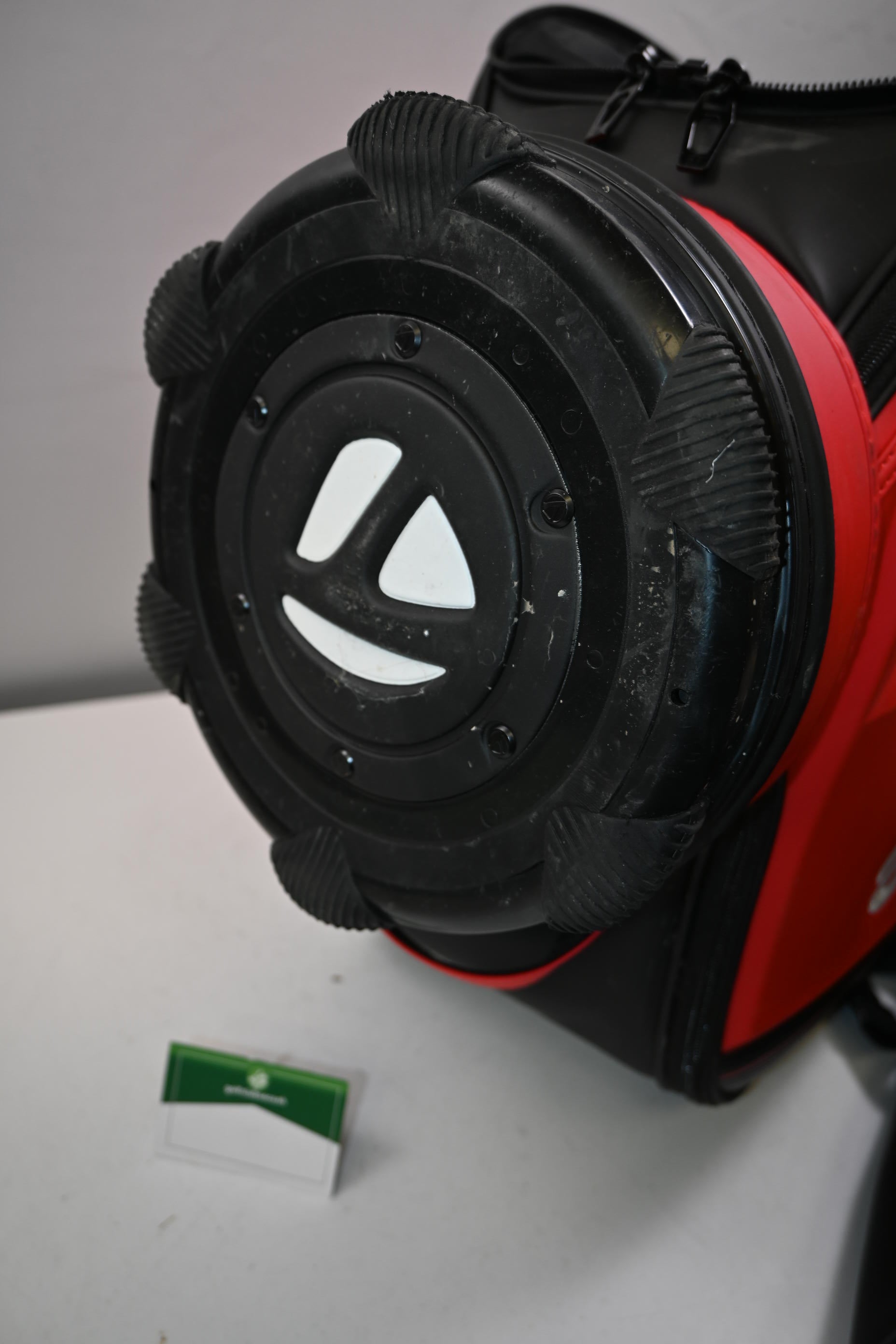 Taylormade Stealth Tour Bag / 6-Way Divider / Red &amp; Black