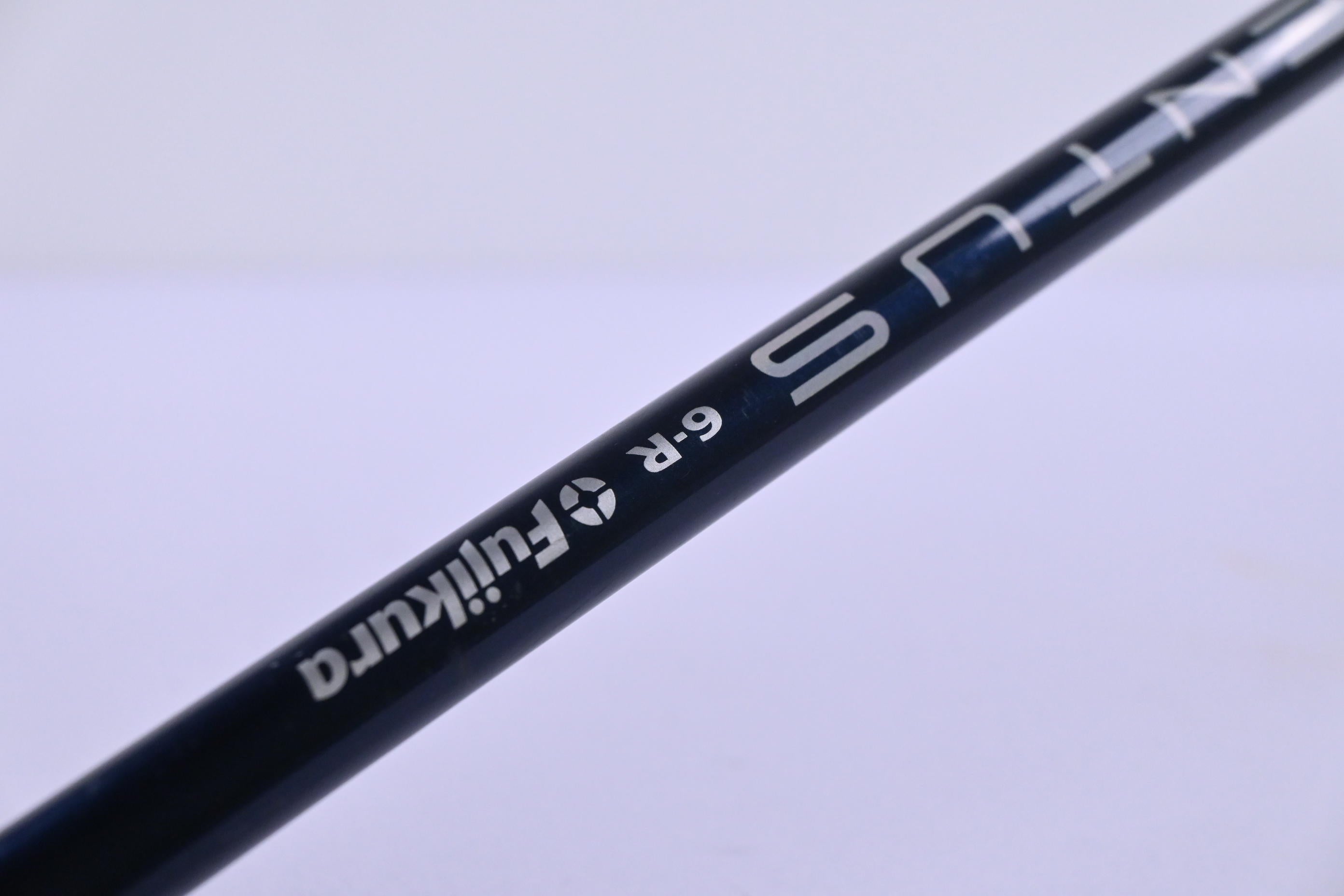 Taylormade SIM2 Max #4 Hybrid / 22 Degree / Regular Flex Ventus Blue 6 Shaft