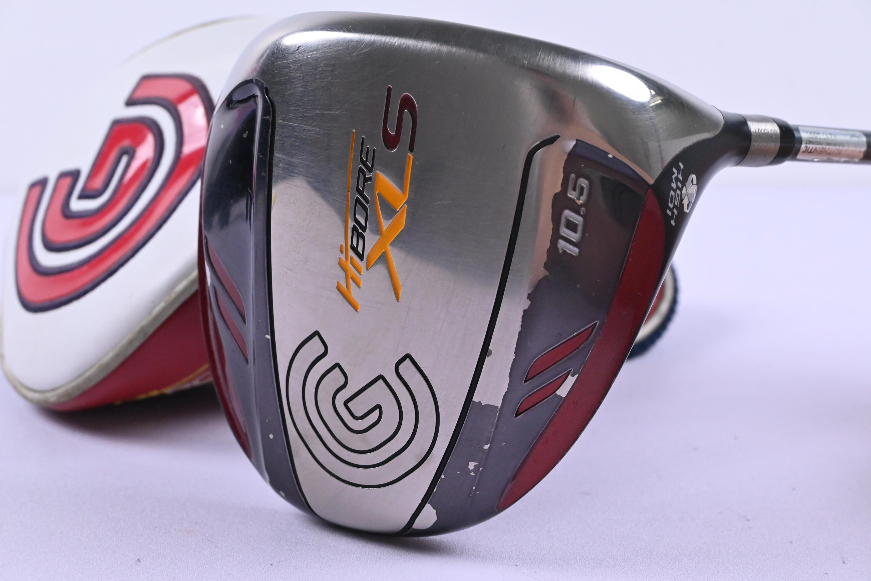 Cleveland HiBore XLS Driver / 10.5 Degree / Regular Flex Fujikura Fit-On Gold 55