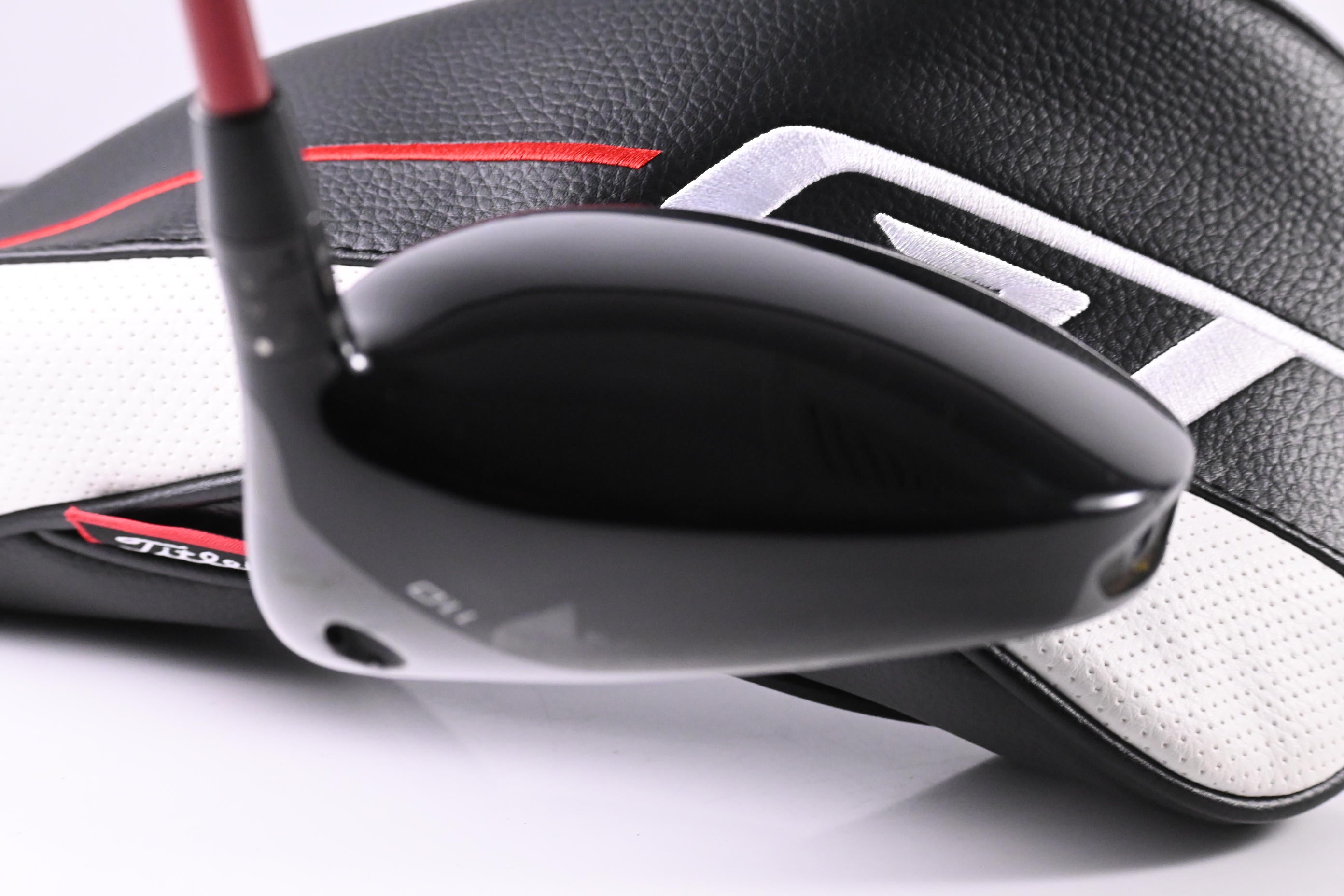 Titleist GT2 Driver / 11 Degree / Stiff Flex Project X Denali Red 50 Shaft