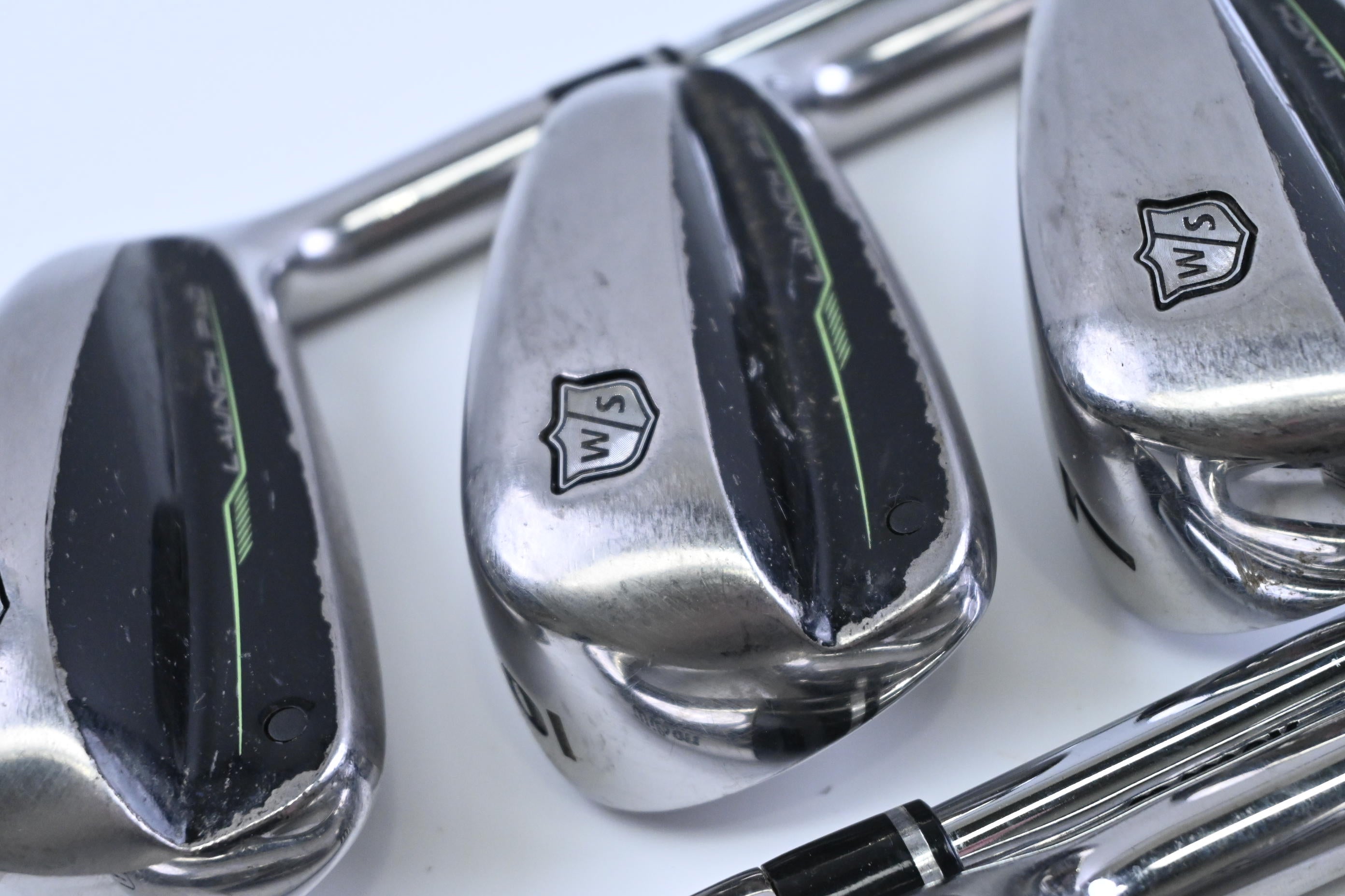 Wilson Launch Pad 2022 Irons / 5-PW / Regular Flex KBS Max Ultralite Shafts