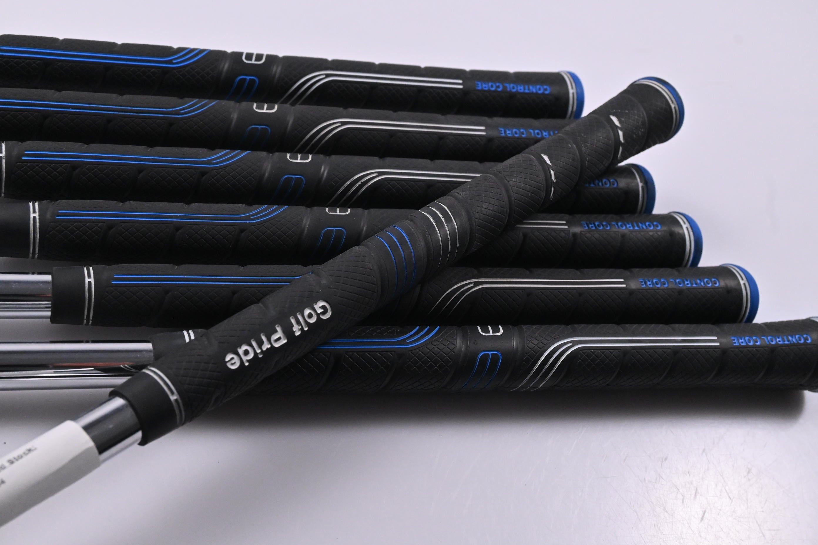Ping i530 Irons / 5-PW+56 Degree / Black Dot / Regular Flex Ping AWT 2.0 Shafts