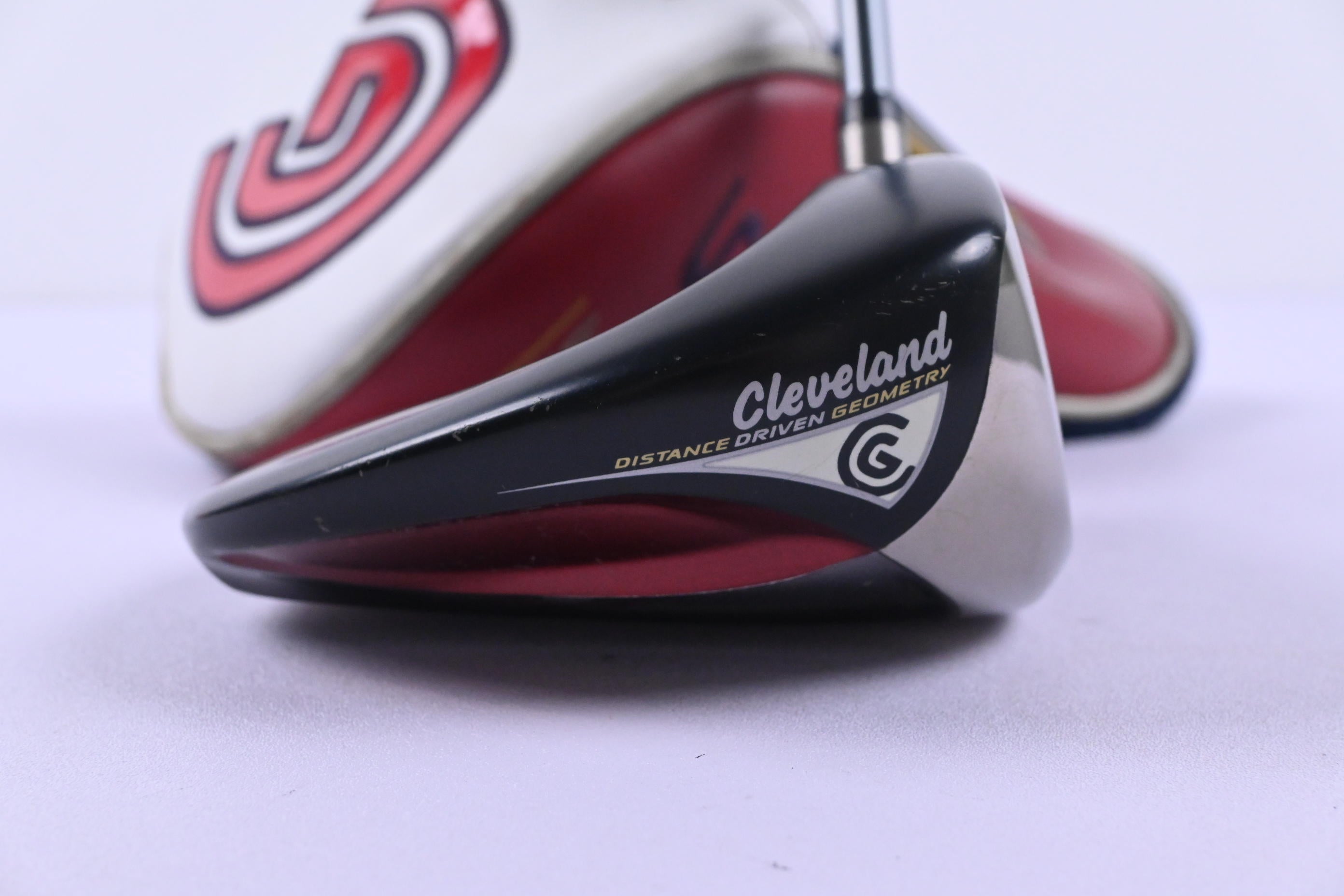 Cleveland HiBore XLS Driver / 10.5 Degree / Regular Flex Fujikura Fit-On Gold 55