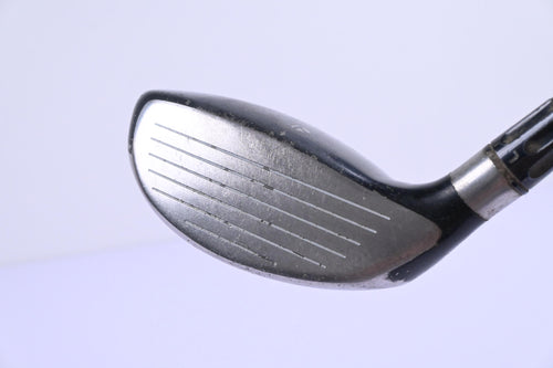 TaylorMade R9 #3 Wood / 15 Degree / Regular Flex Fujikura Motore 70 Shaft