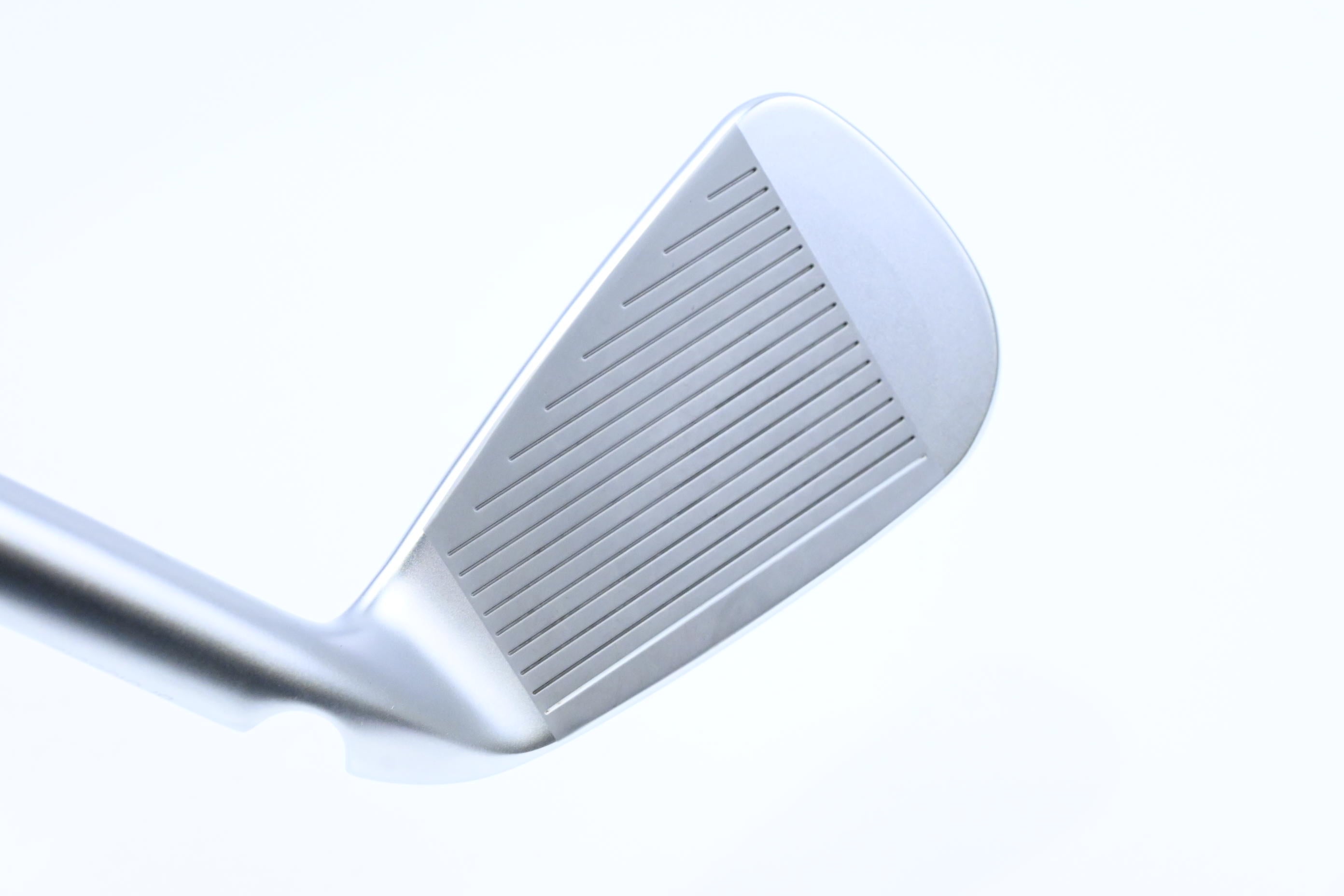 Left Hand Ping i530 #4 Iron / 18 Degree / Black Dot / Regular Flex NS Pro 950GH