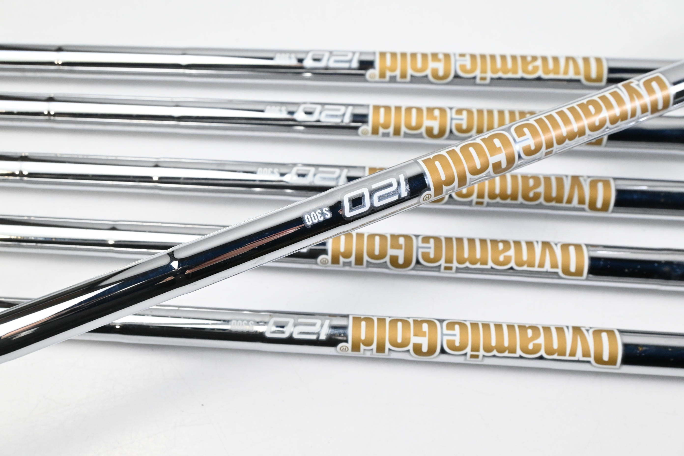 Wilson Staff Model Blade 2024 Irons / 5-PW / Stiff Flex Dynamic Gold S300 120